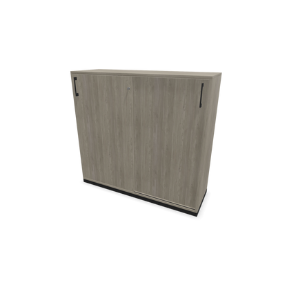 Narbutas Choice Schiebetürschrank 3-OH - 1200mm - Holzdekor grau mit Griffen Schwarz - 6027172