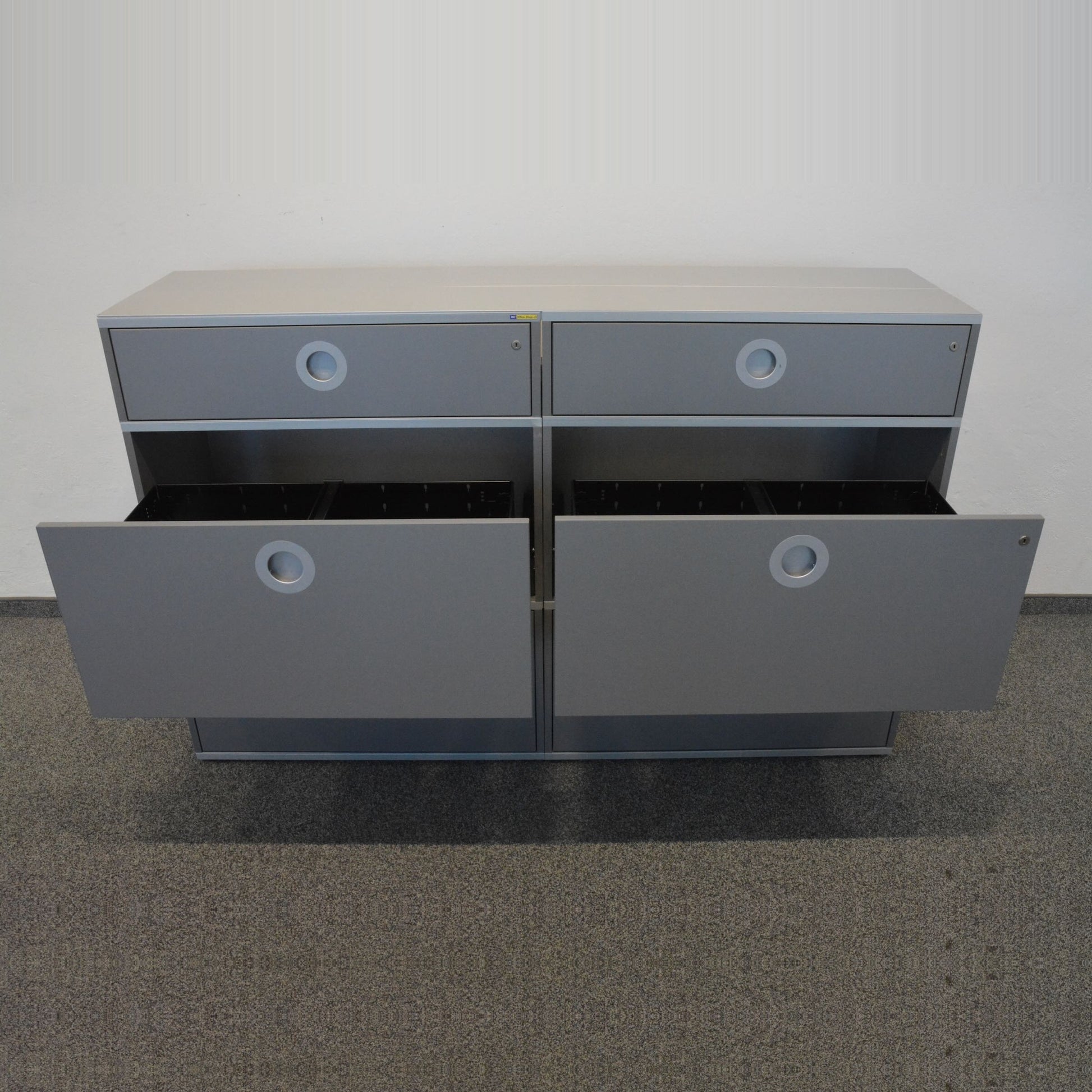 Denz D3 Sideboard mit oberen Hängeregister offen