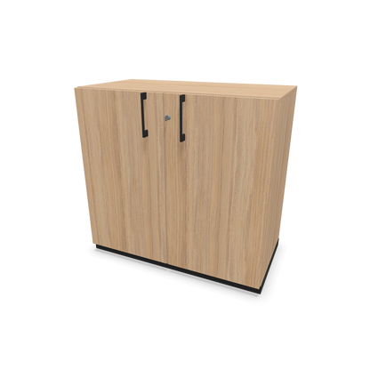 Narbutas Choice Flügeltürschrank 2-OH - 800mm - Griff und Sockel Schwarz - Kubus Bernsteineichendekor - Front Bernsteineichendekor - 6029740