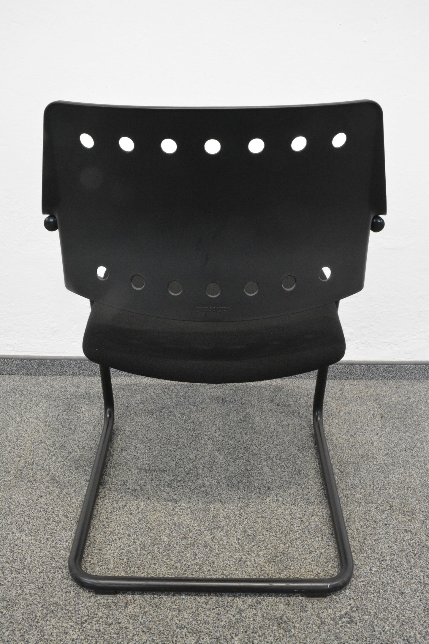 Girsberger 3300 Freischwinger Ansicht von hinten - 6033087