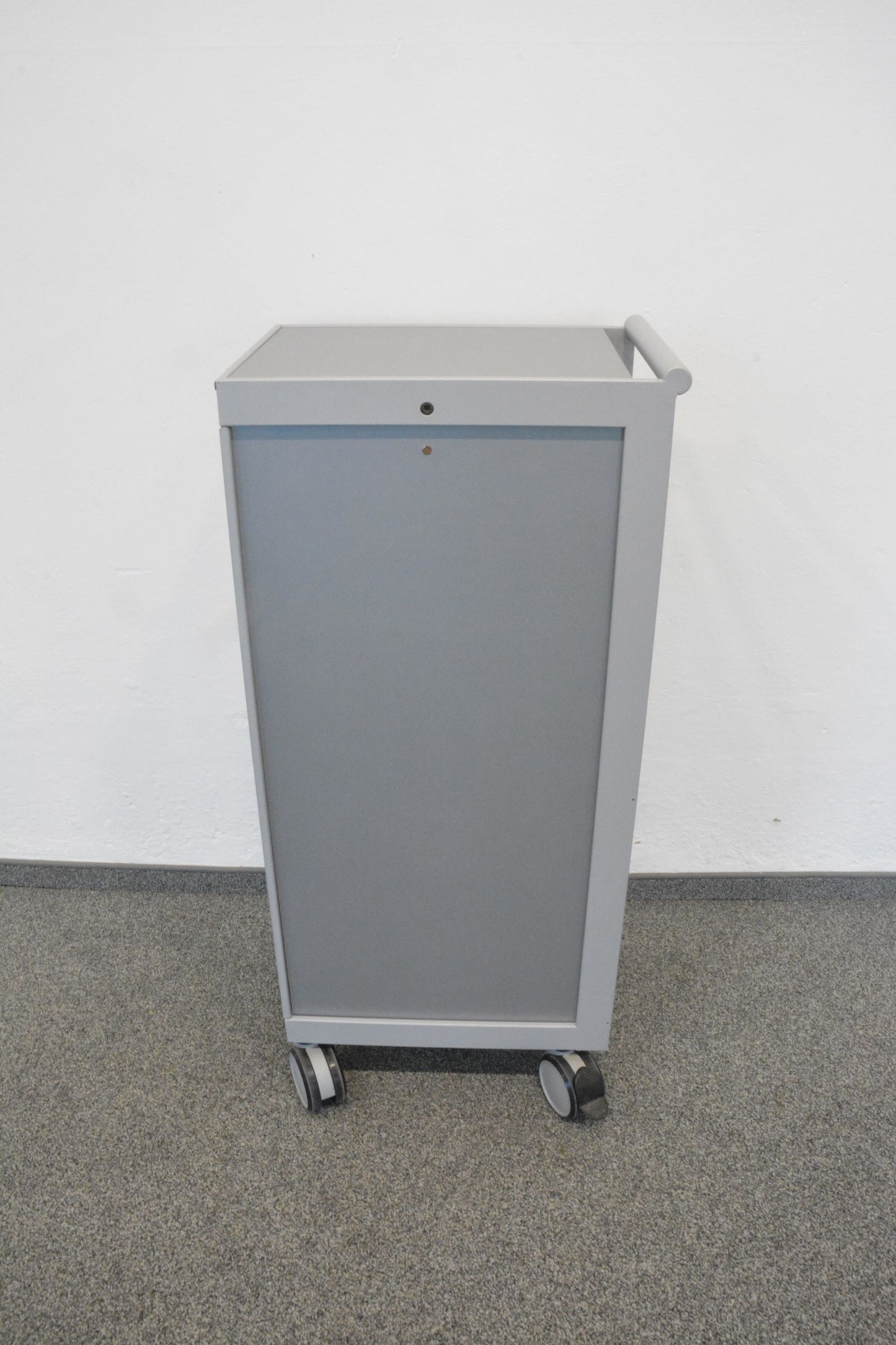 Denz D3 Roll-Caddy seitliche Ansicht
