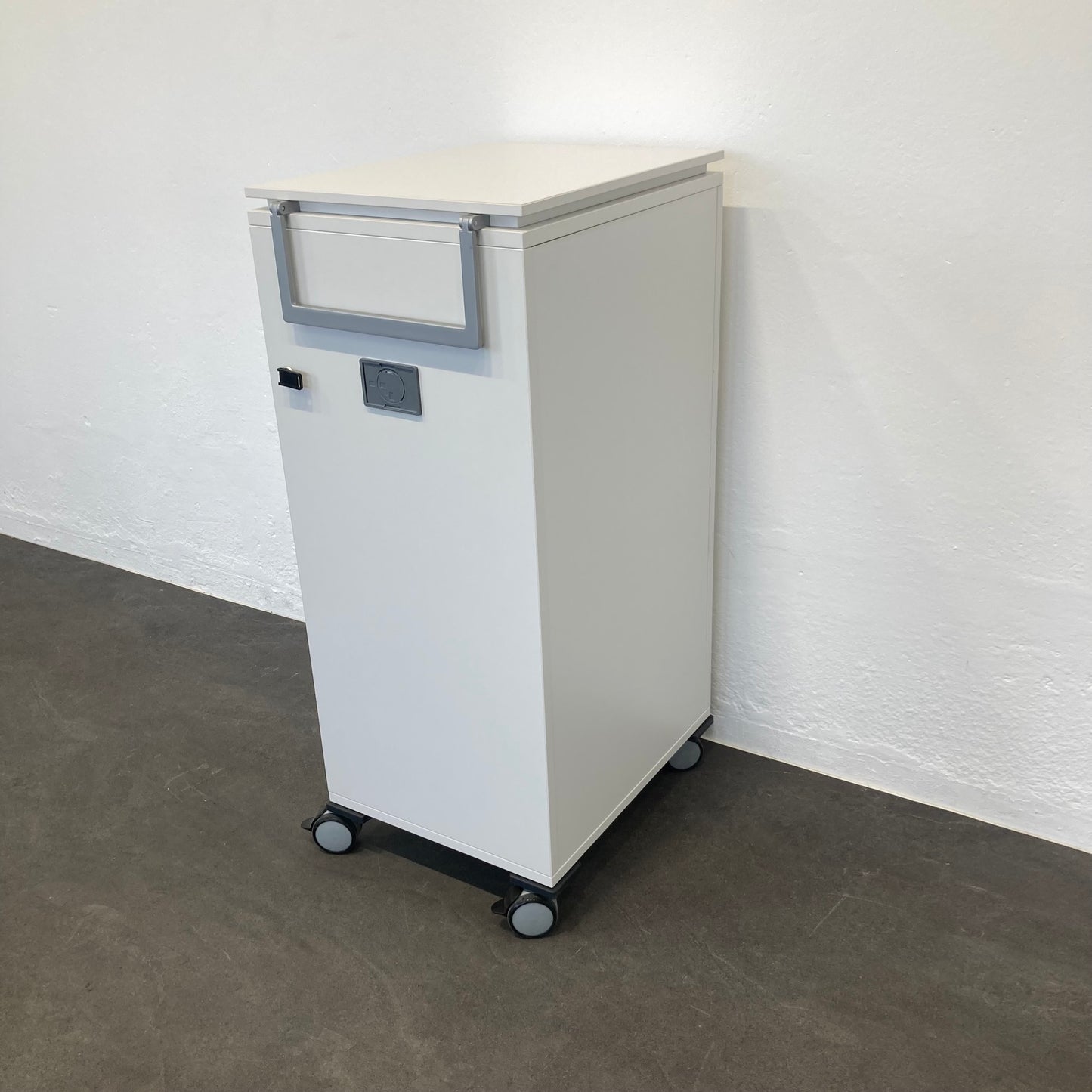 Steelcase Moby Roll-Caddy von hinten - 6033450