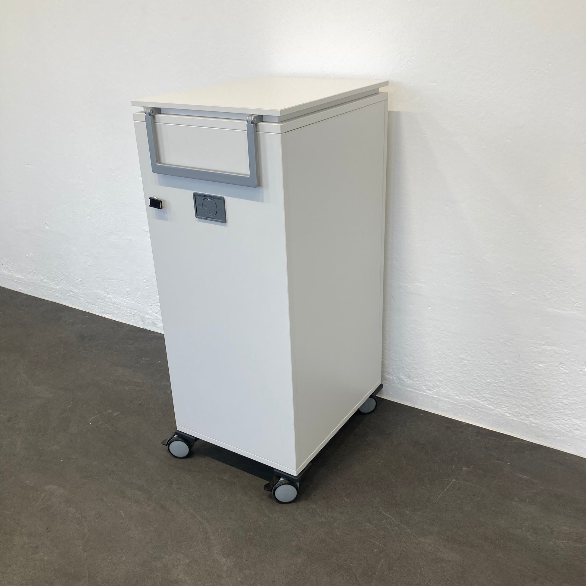 Steelcase Moby Roll-Caddy von hinten - 6033450