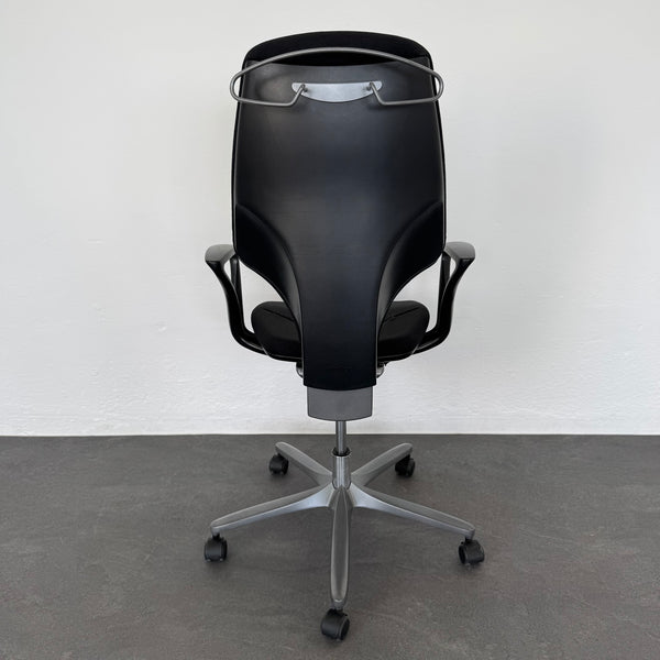 Giroflex G64 Bürodrehstuhl mit Armlehnen - Schwarz gemustert