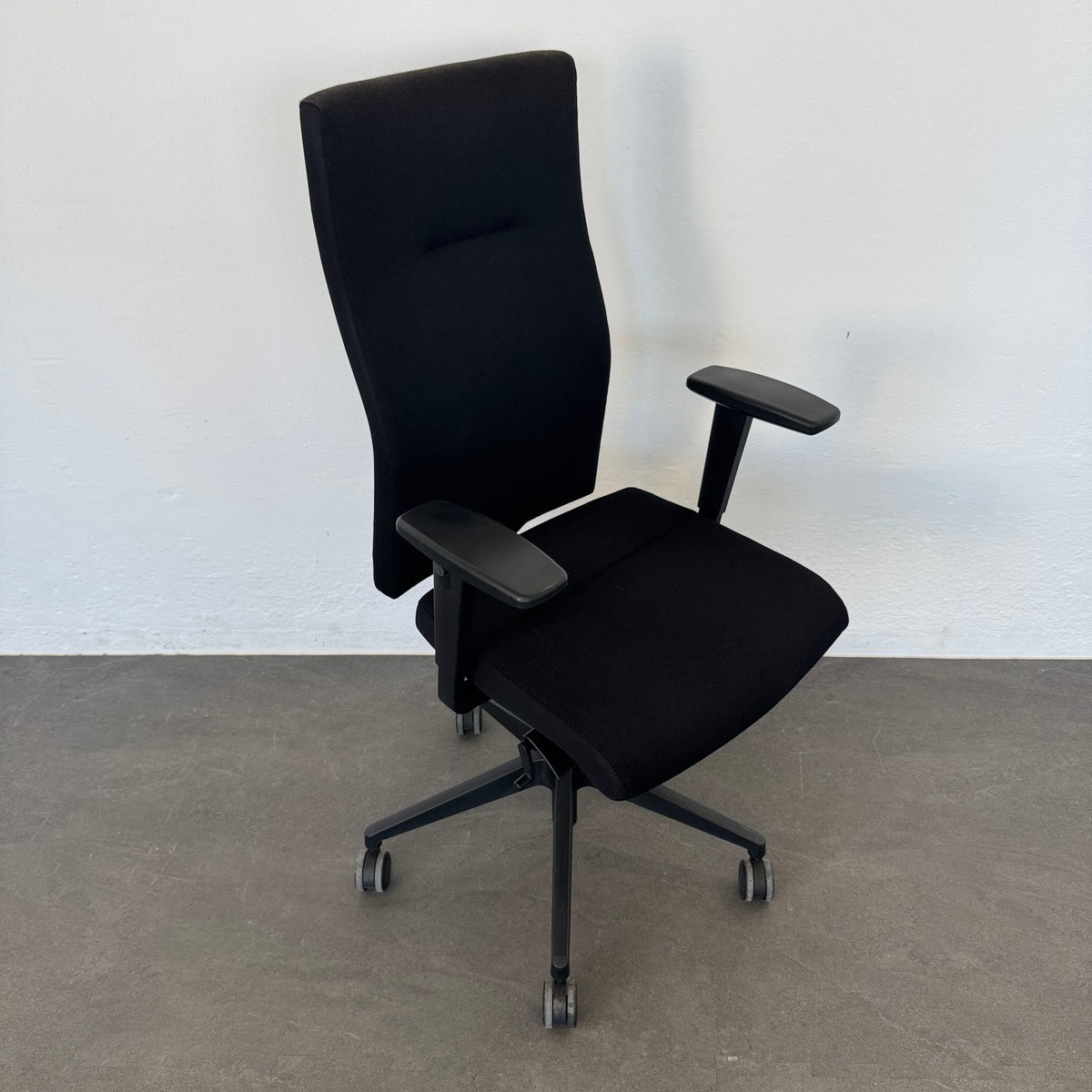Züco Cubo Bürodrehstuhl mit 3D Armlehnen - 6033775