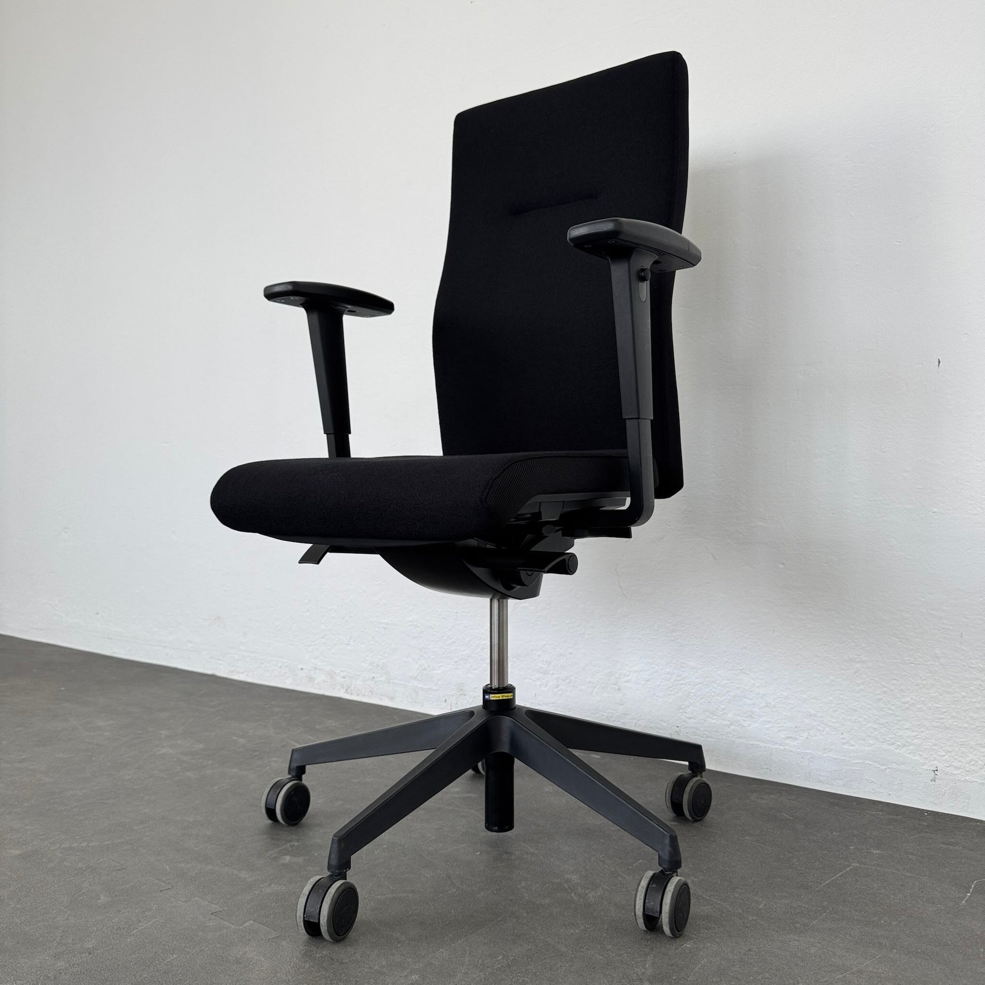 Züco Cubo Bürodrehstuhl Ansicht Höhenlift - 6033775