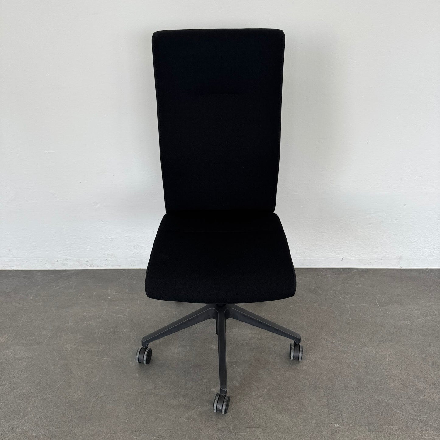 Züco Cubo Bürodrehstuhl mit Stoffbezug Schwarz - 6033776
