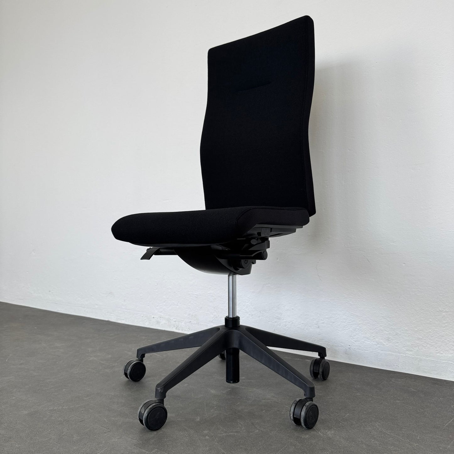 Züco Cubo Bürodrehstuhl Detailfoto Höhenlift - 6033776