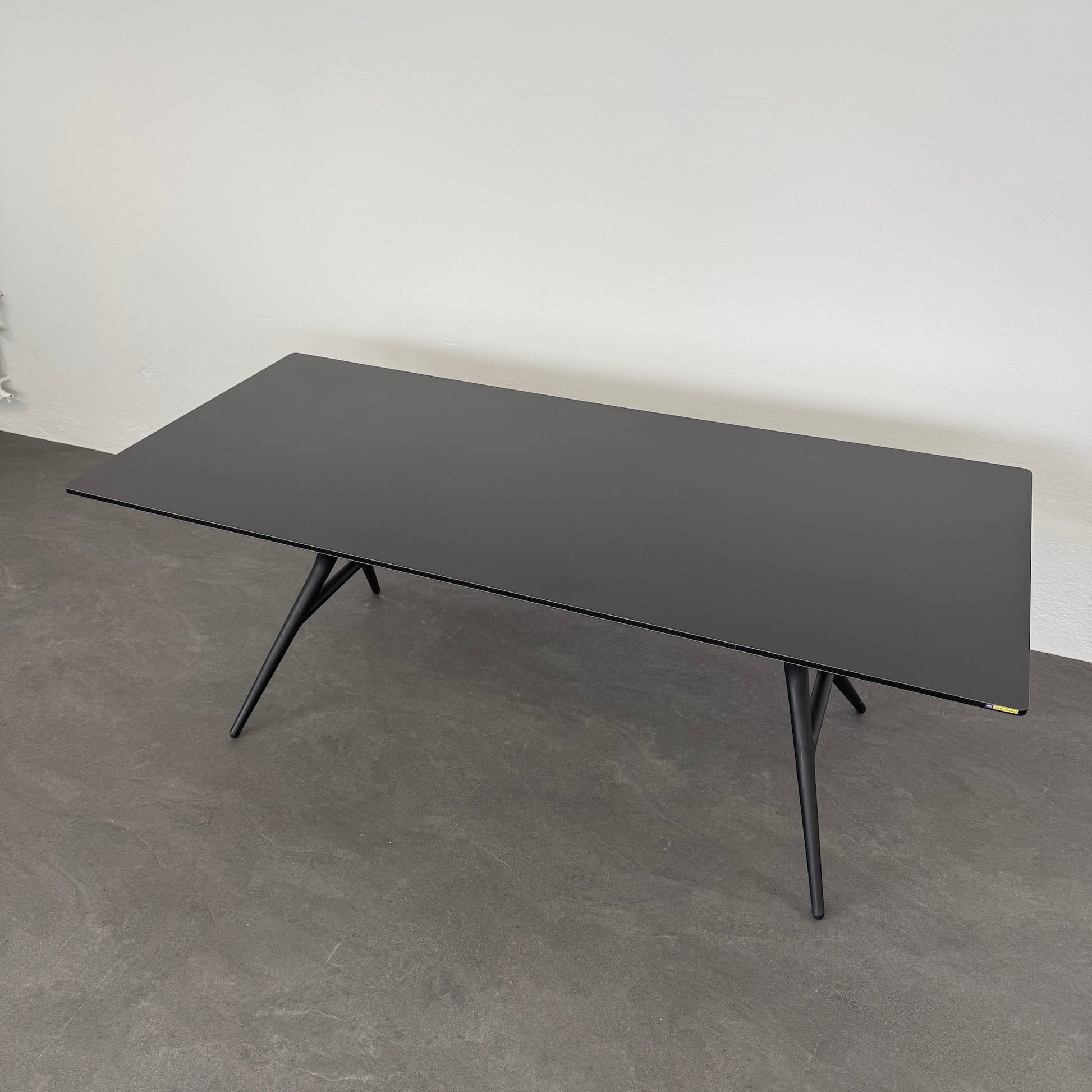 Kartell Spoon Tisch fixe Höhe 720mm