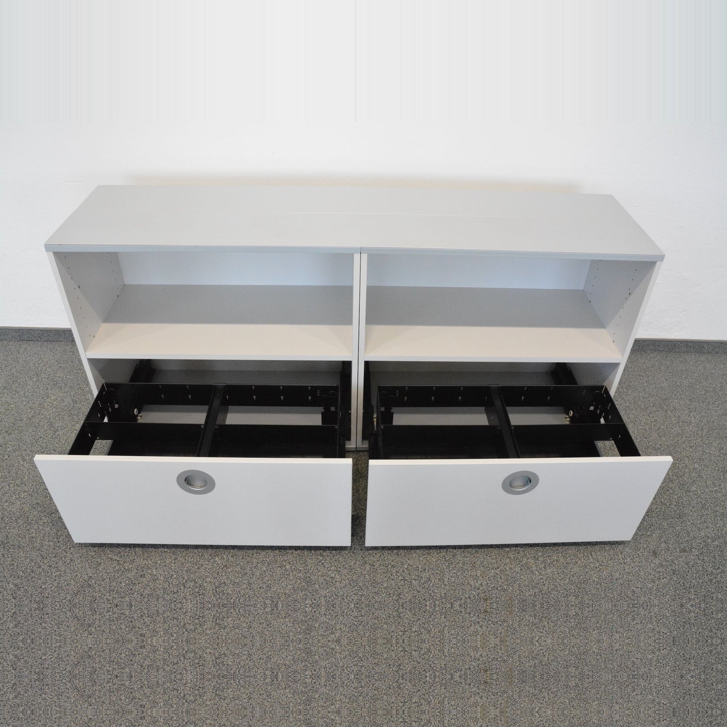 Denz D3 Sideboard mit Hängeregister-Auszug offen