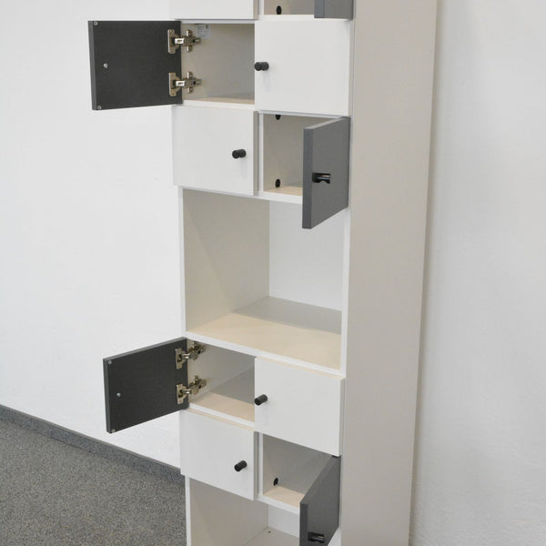 Haworth Be_Hold Design Locker mit 12 Fächern