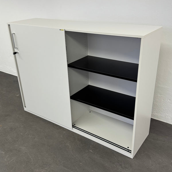 Steelcase Share It Schiebetürschrank mit Schlüssel