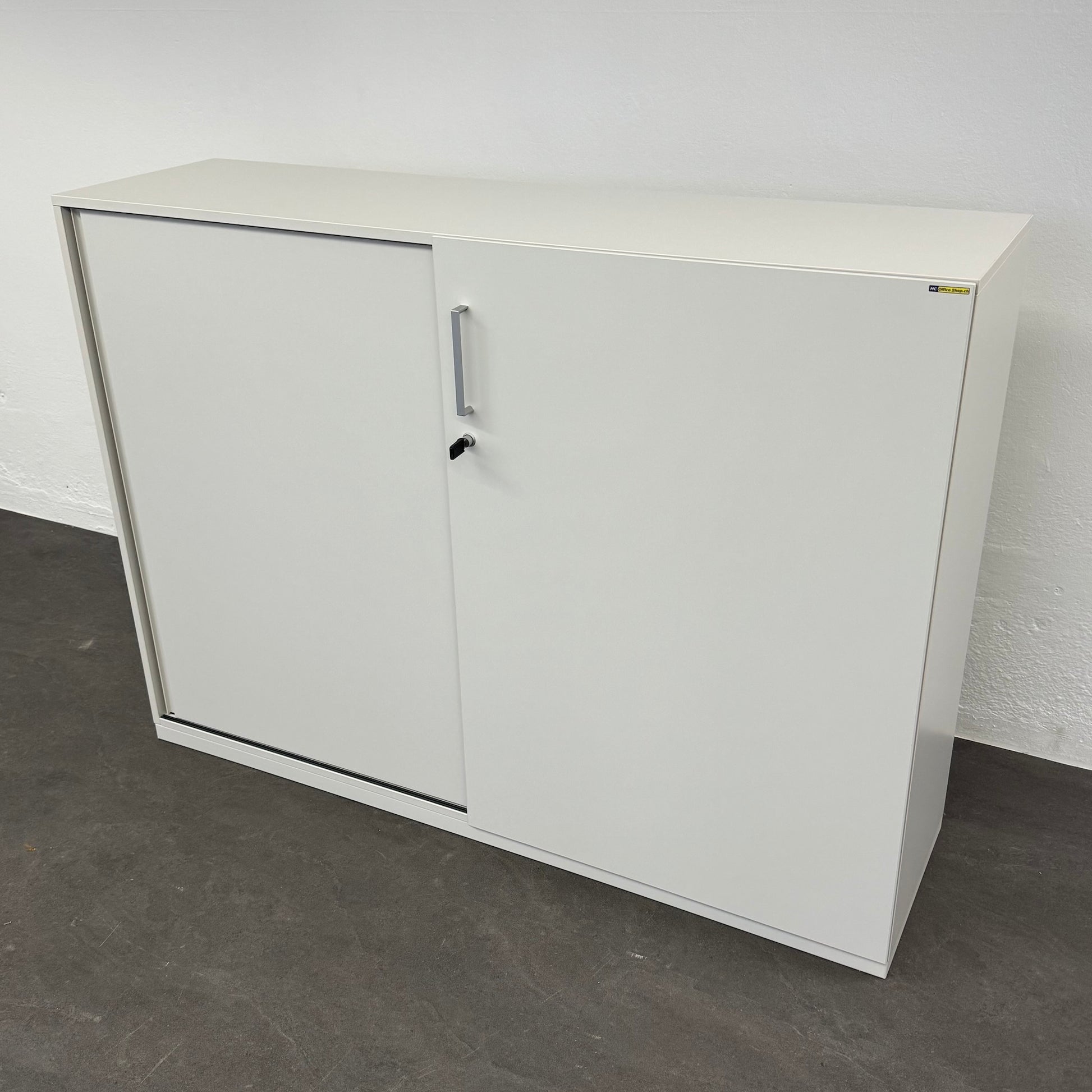 Steelcase Share It Schiebetürschrank mit Schlüssel - 6034053