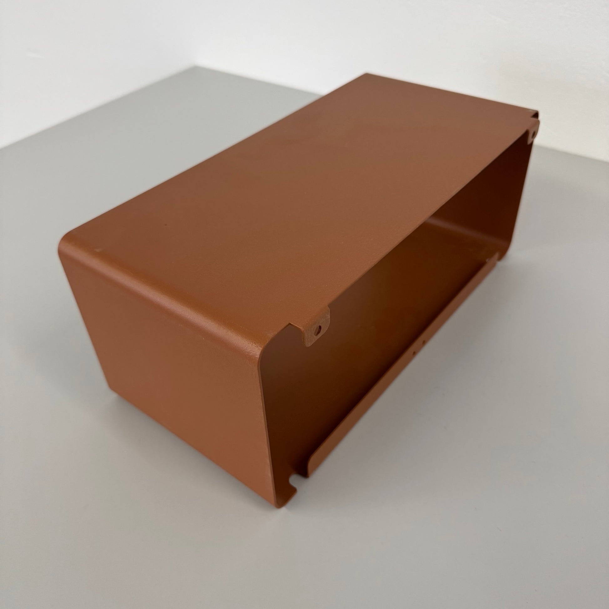 Lista Office LO Plug Ablagefach Ansicht von hinten freiligend