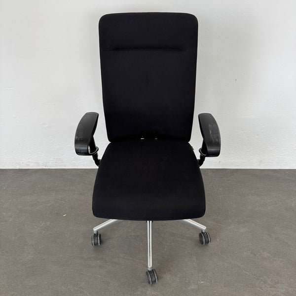 Girsberger Presto Bürodrehstuhl - mit Knopfschalter - Stoff Schwarz - Bogenarmlehnen