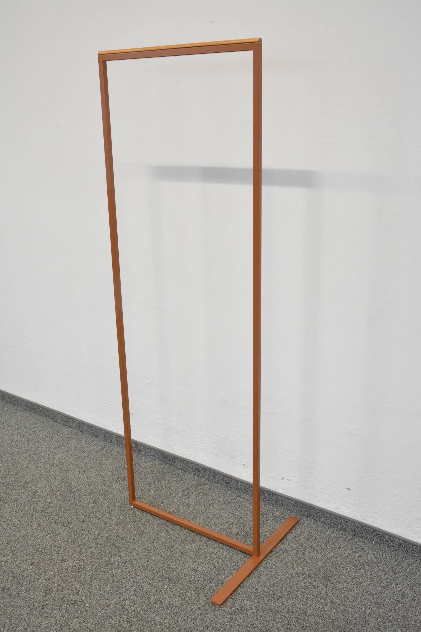 Top Design Exclusiv One Garderobenständer mit breitem Standfuss