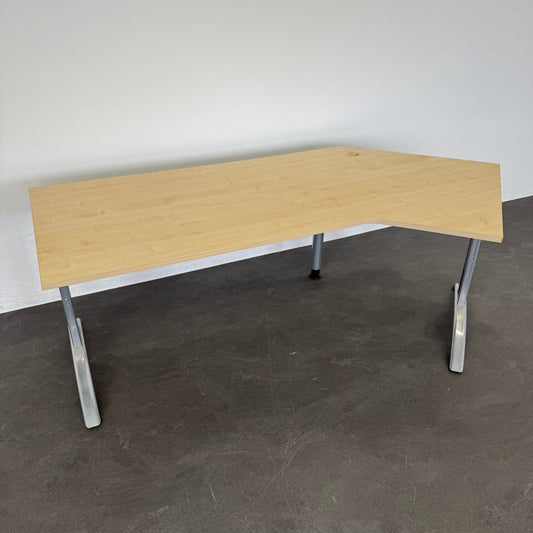 Hammerbacher MyTable F Schreibtisch 2100mm breit