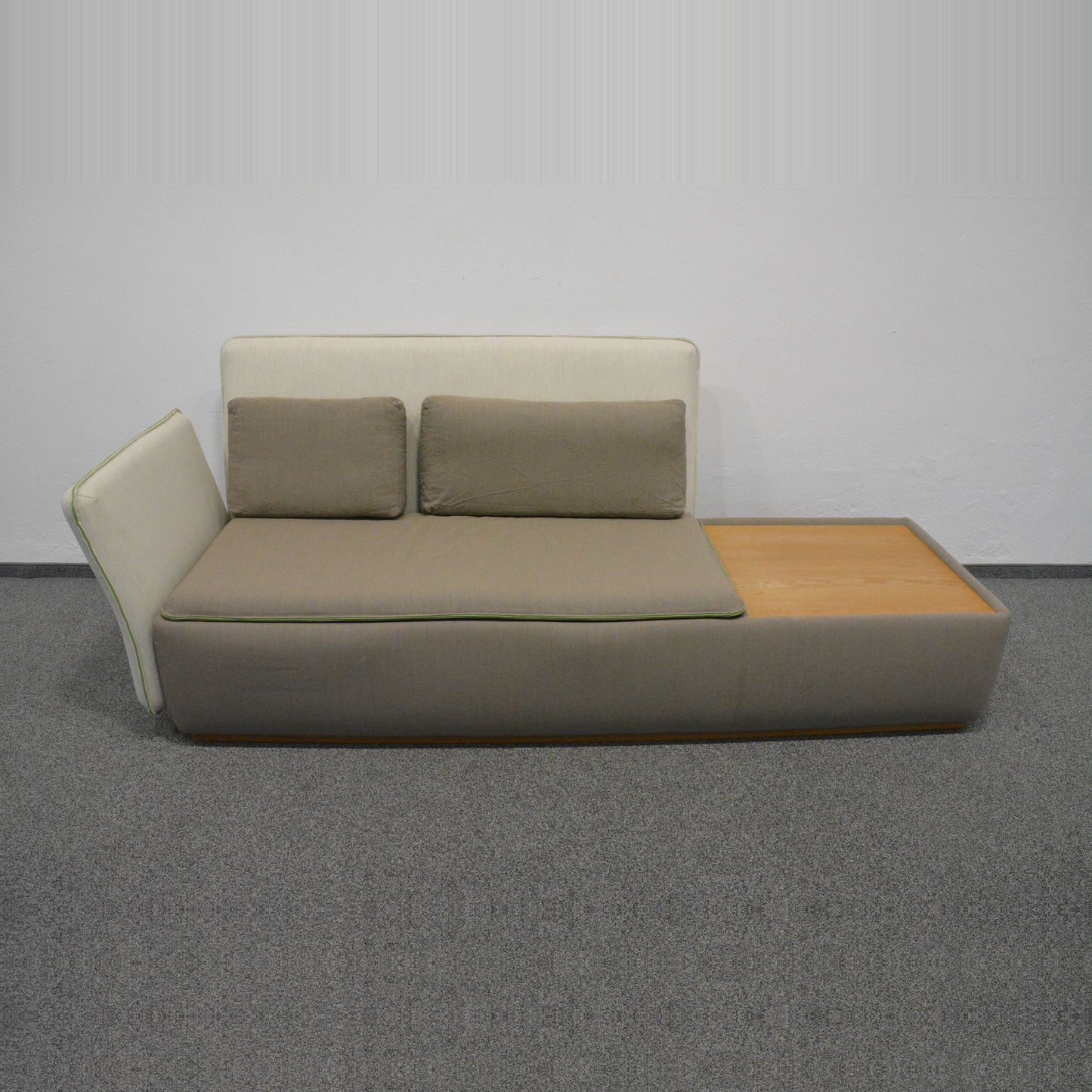 Casala Palau Stream Lounge Sofa Stoffbezug Braun und Ocker