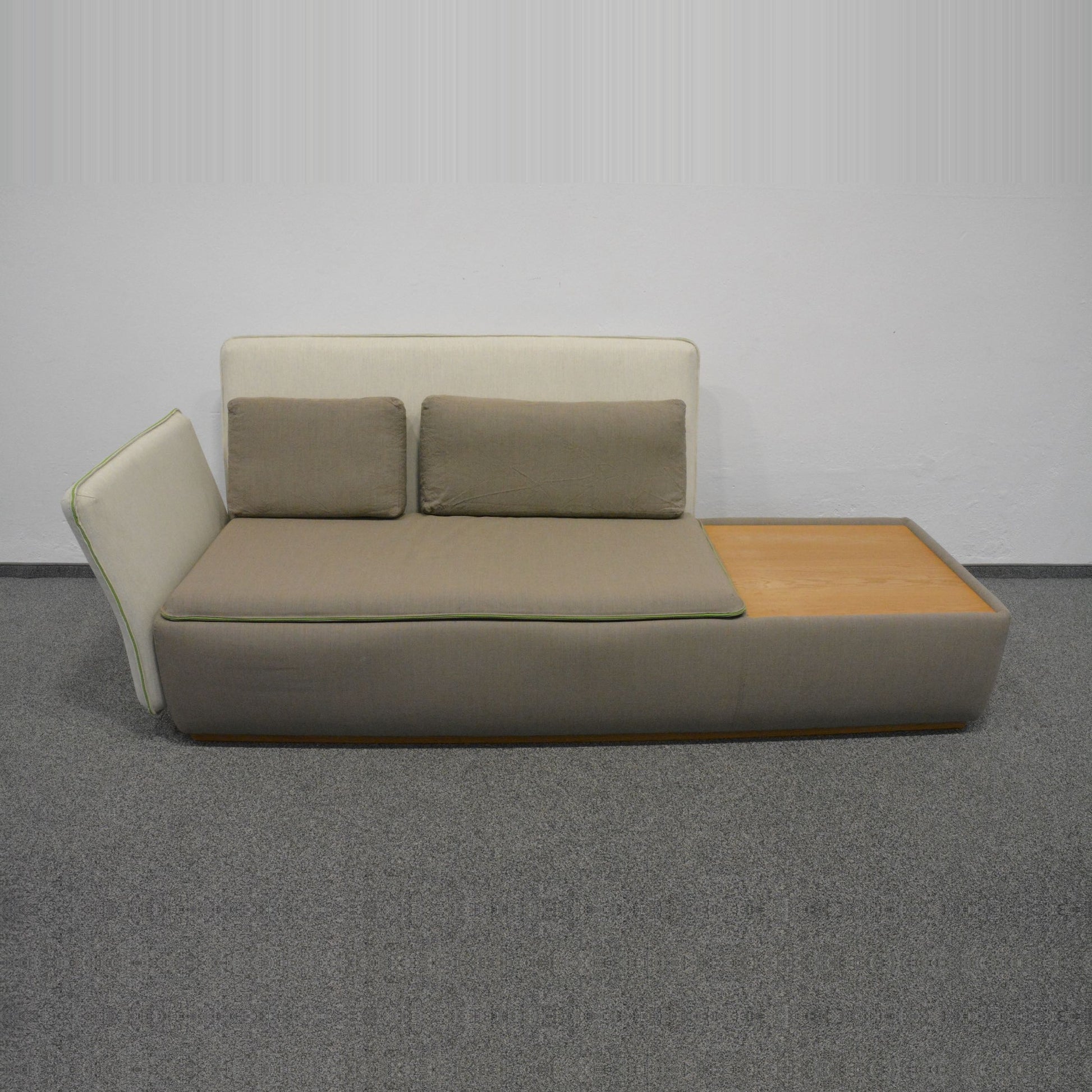 Casala Palau Stream Lounge Sofa Stoffbezug Braun und Ocker