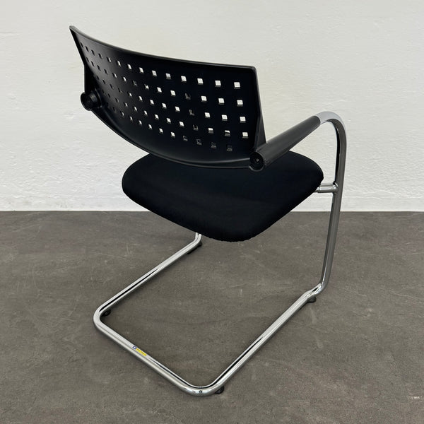 Vitra Visavis Freischwinger - stapelbar - Schwarz-Chrom Zustand Gut