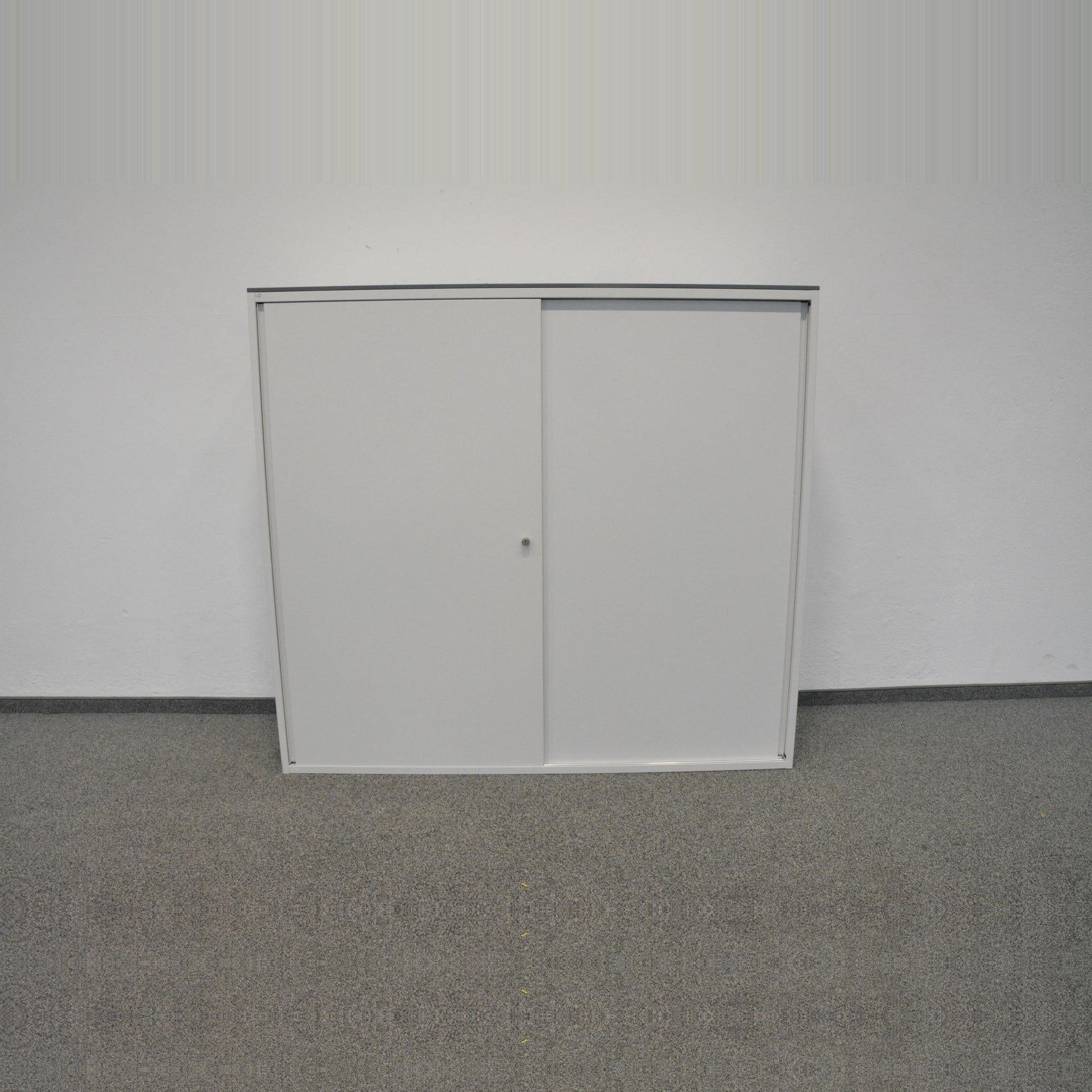 Lista Storage Schiebetür-Aktenschrank Metall Weiss