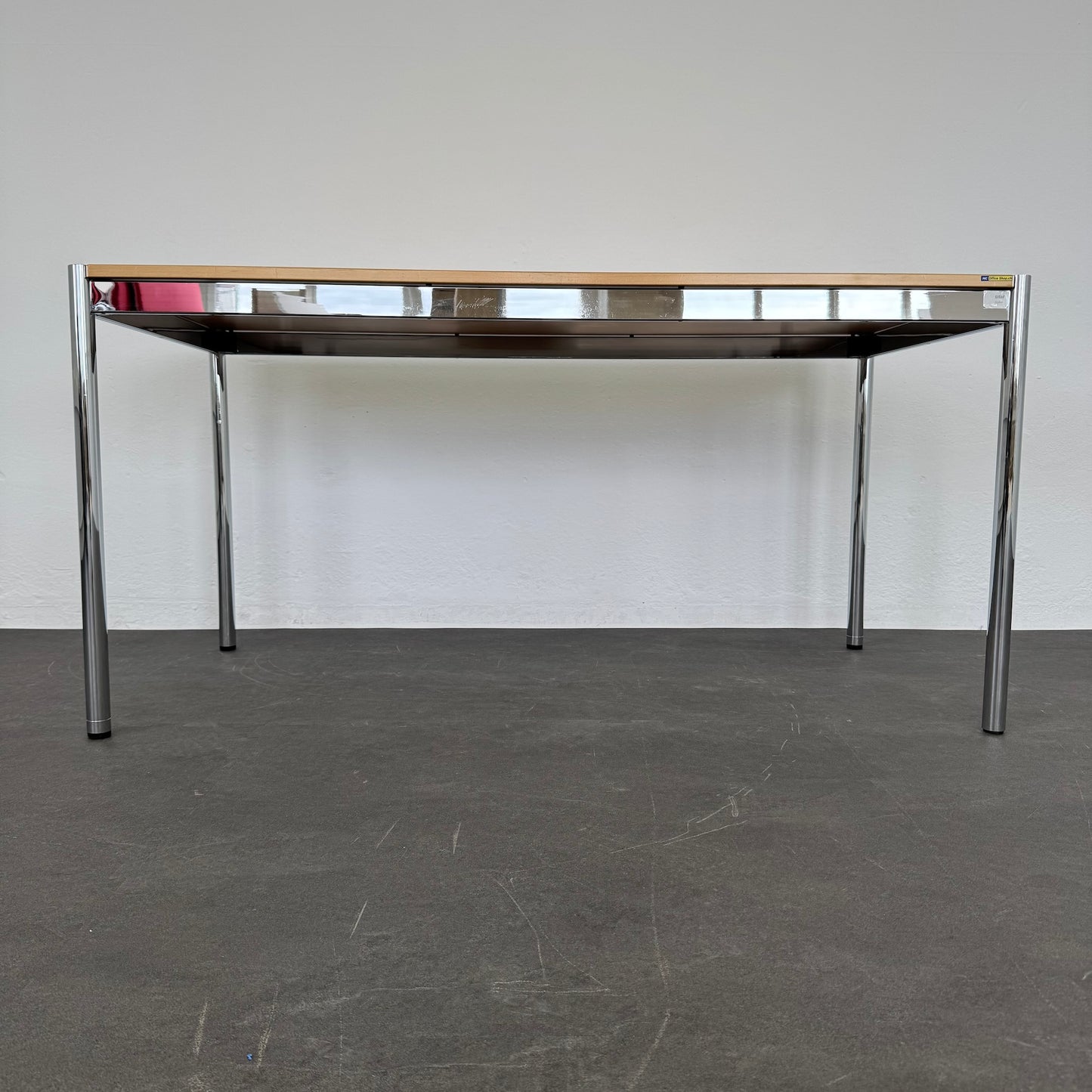 Ergodata Multi Desk Rondo Sitzungstisch Ansicht von unten