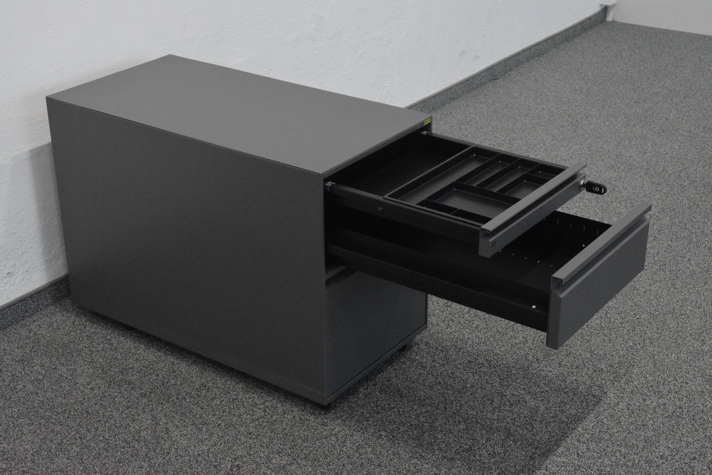 Lista Office Serie L2 Roll-Korpus