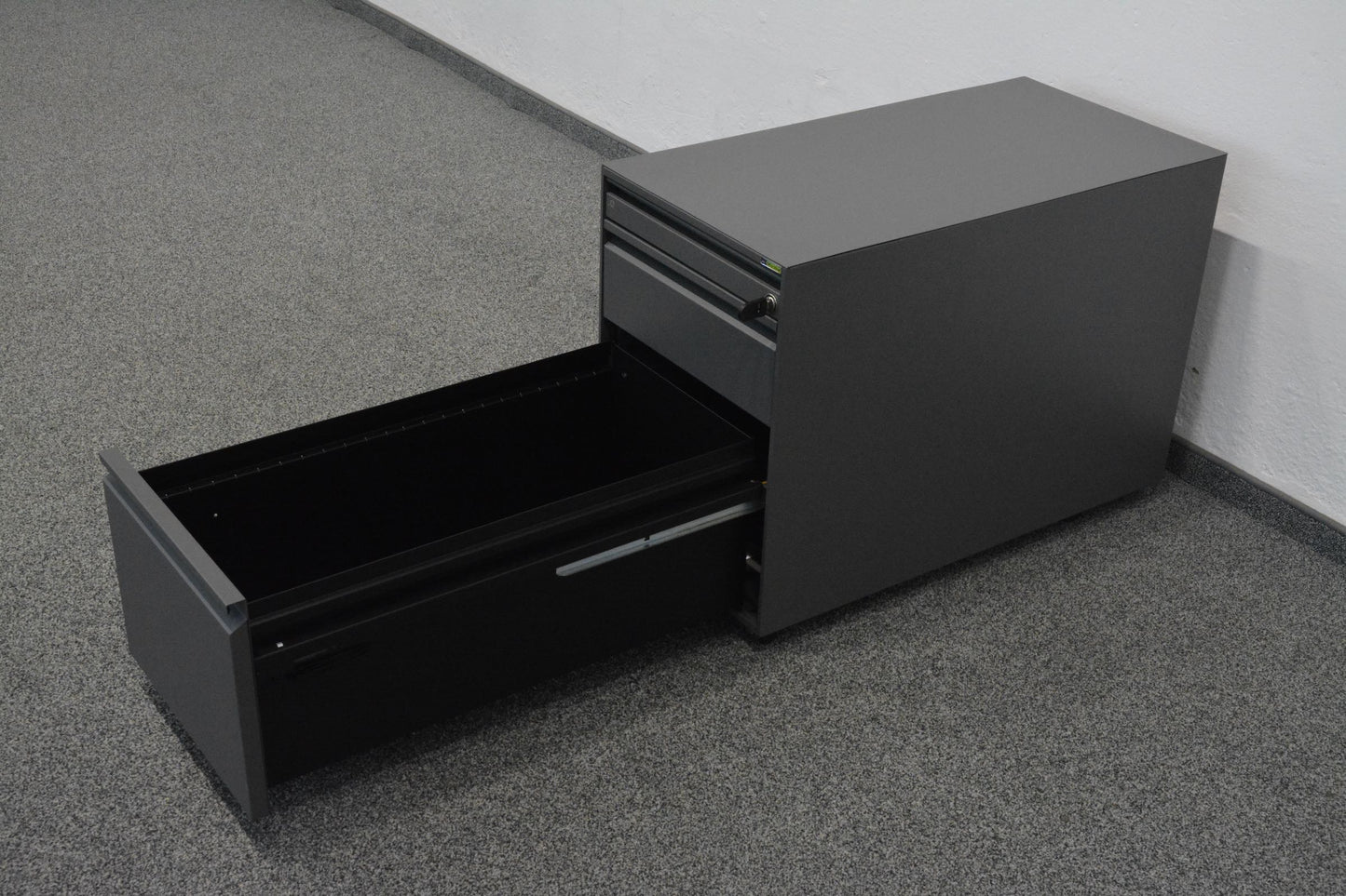Lista Office Serie L2 Roll-Korpus