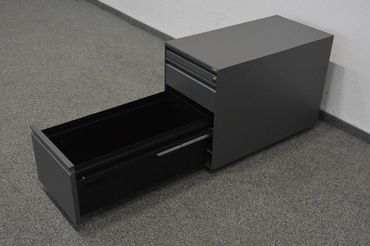 Lista Office Serie L2 Roll-Korpus