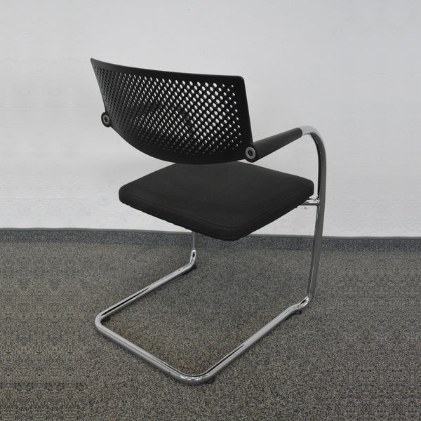 Vitra Visavis 2 Freischwinger - Stapelbar - Anthrazit - mit Gleiter