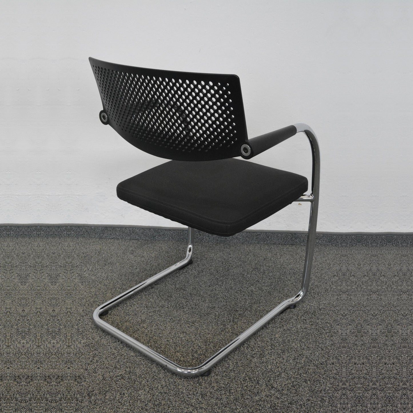 Vitra Visavis 2 Freischwinger mit Rückenlehne