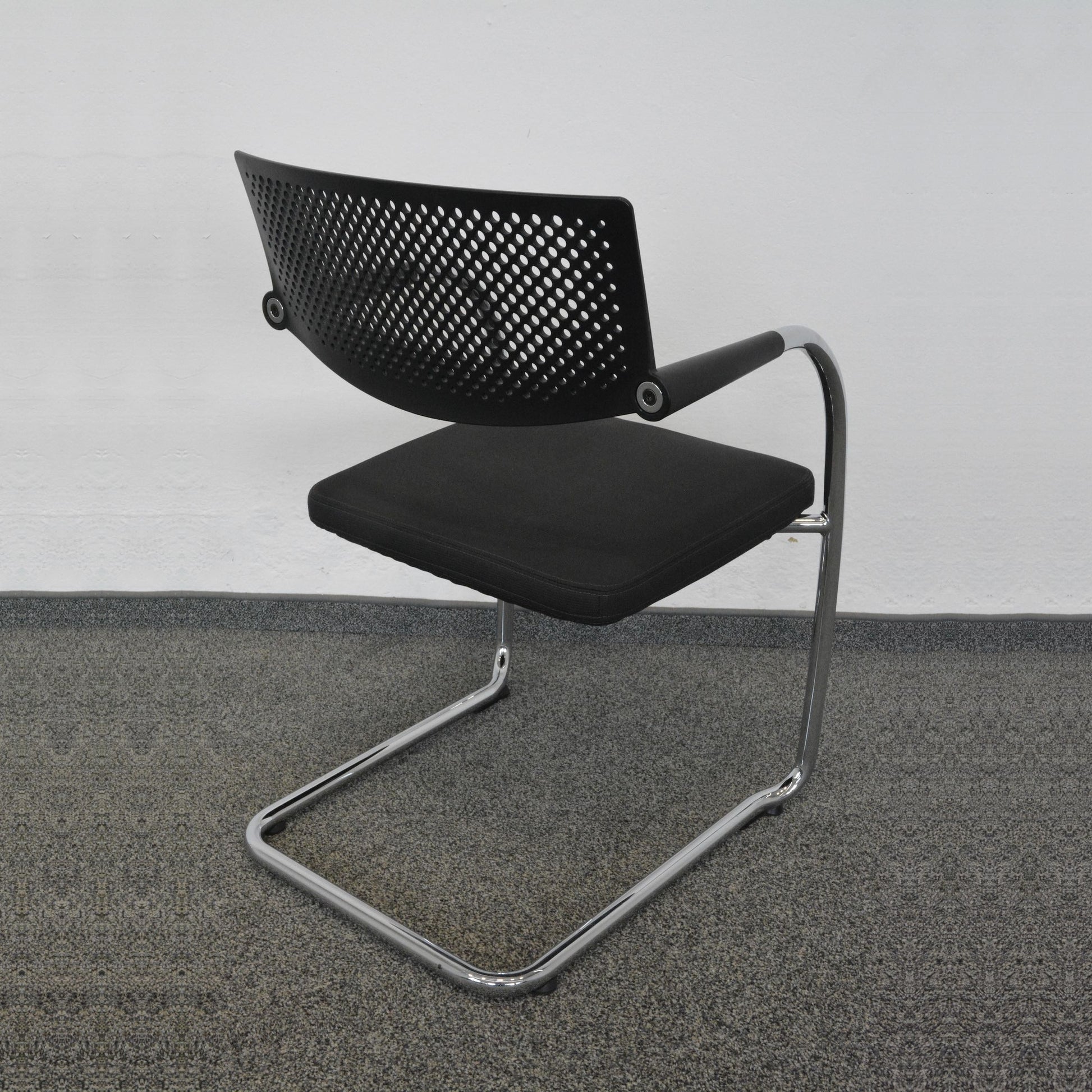 Vitra Visavis 2 Freischwinger mit Rückenlehne