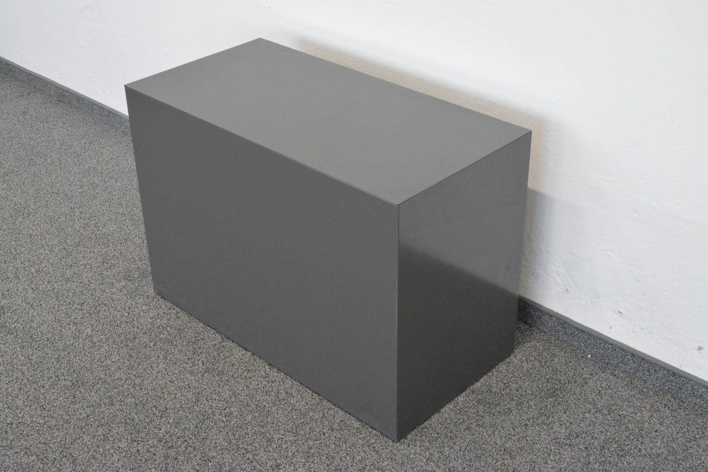 Lista Office Serie L Unterstell-Korpus Ansicht von hinten