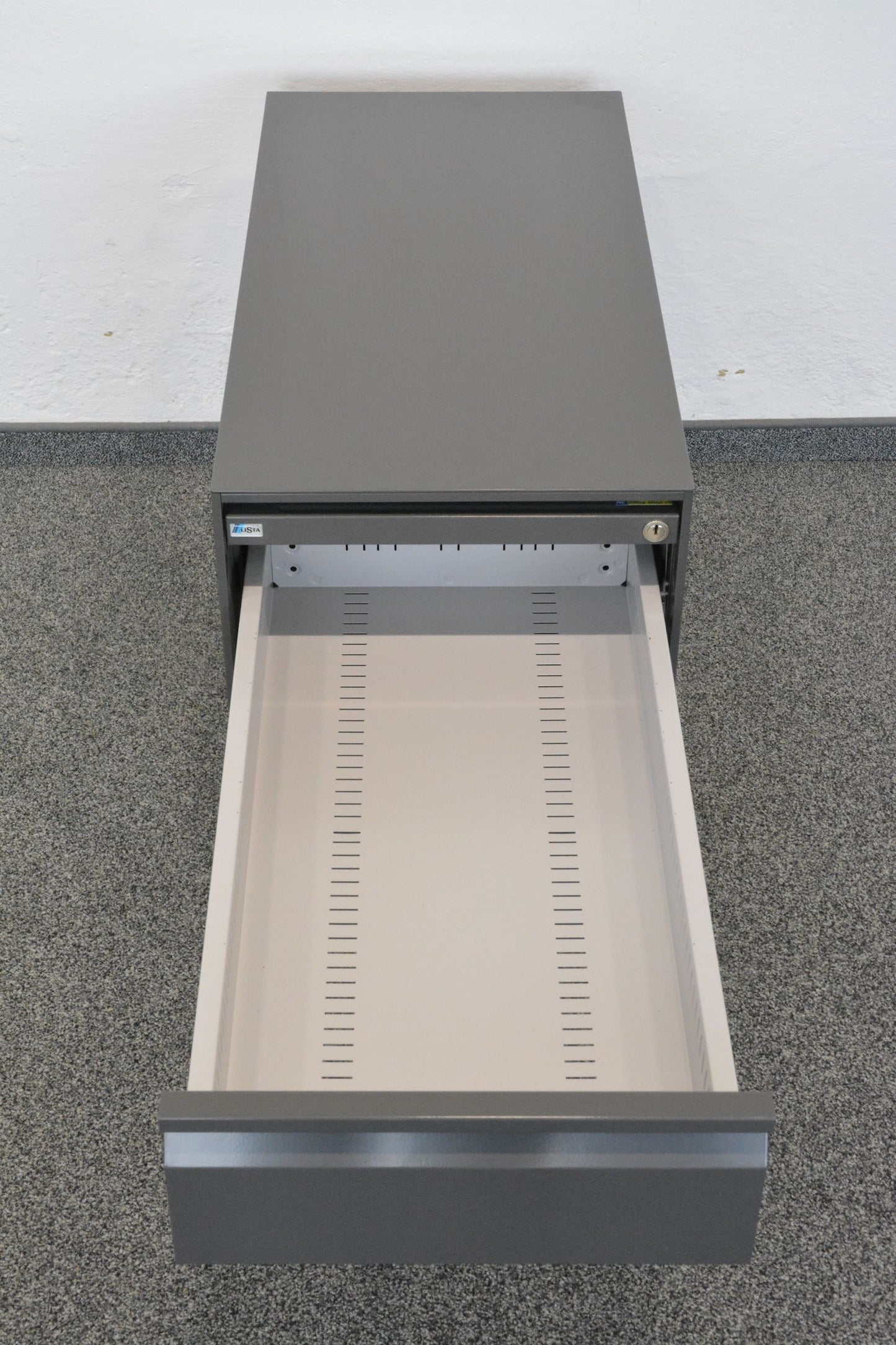 Lista Office Serie L Unterstell-Korpus