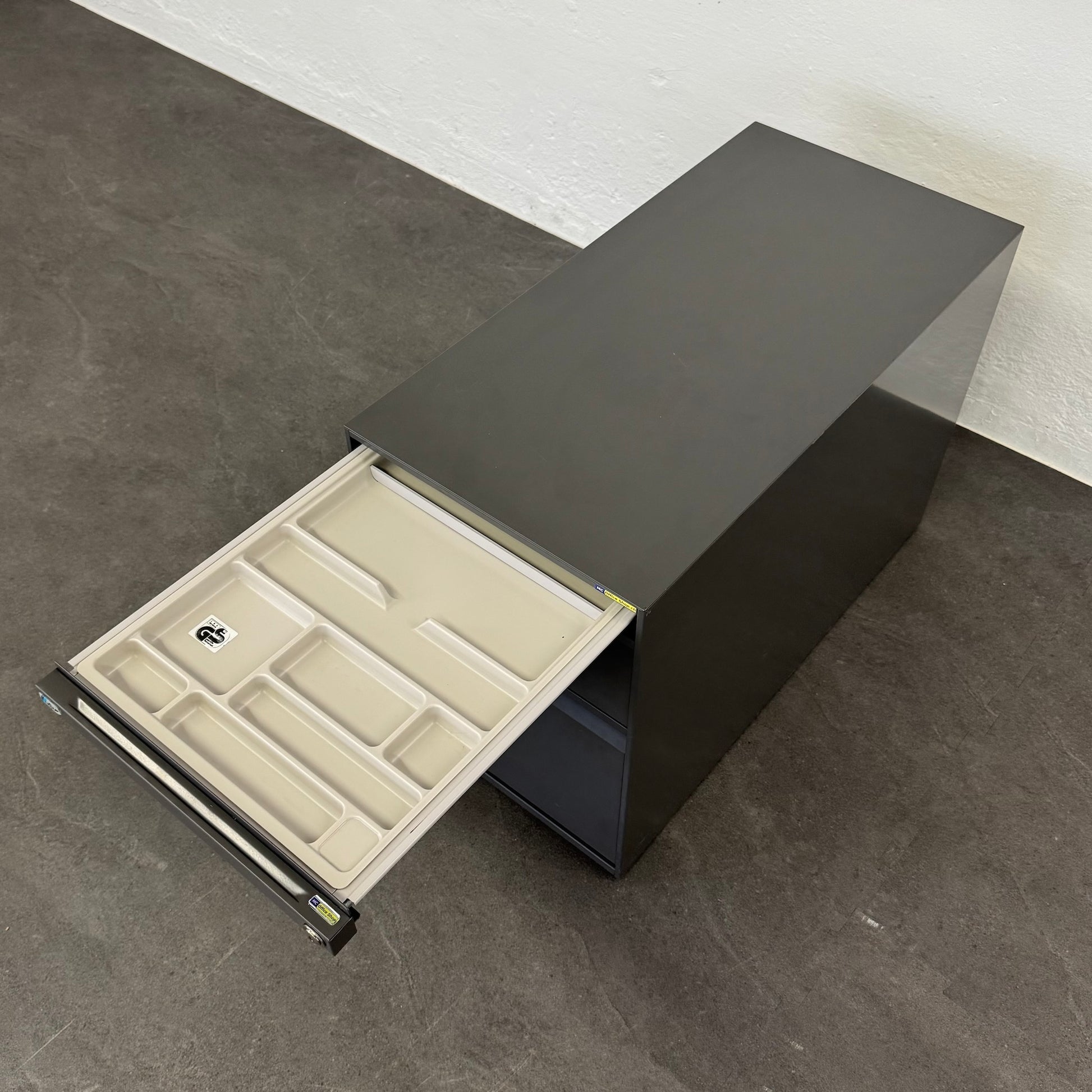 Lista Office LO Serie L Unterstell-Korpus mit Materialschale offen - 6034945