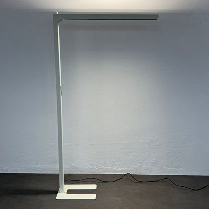 MyLight Slim LED Stehleuchte aus Metall in Weiss - 6035365