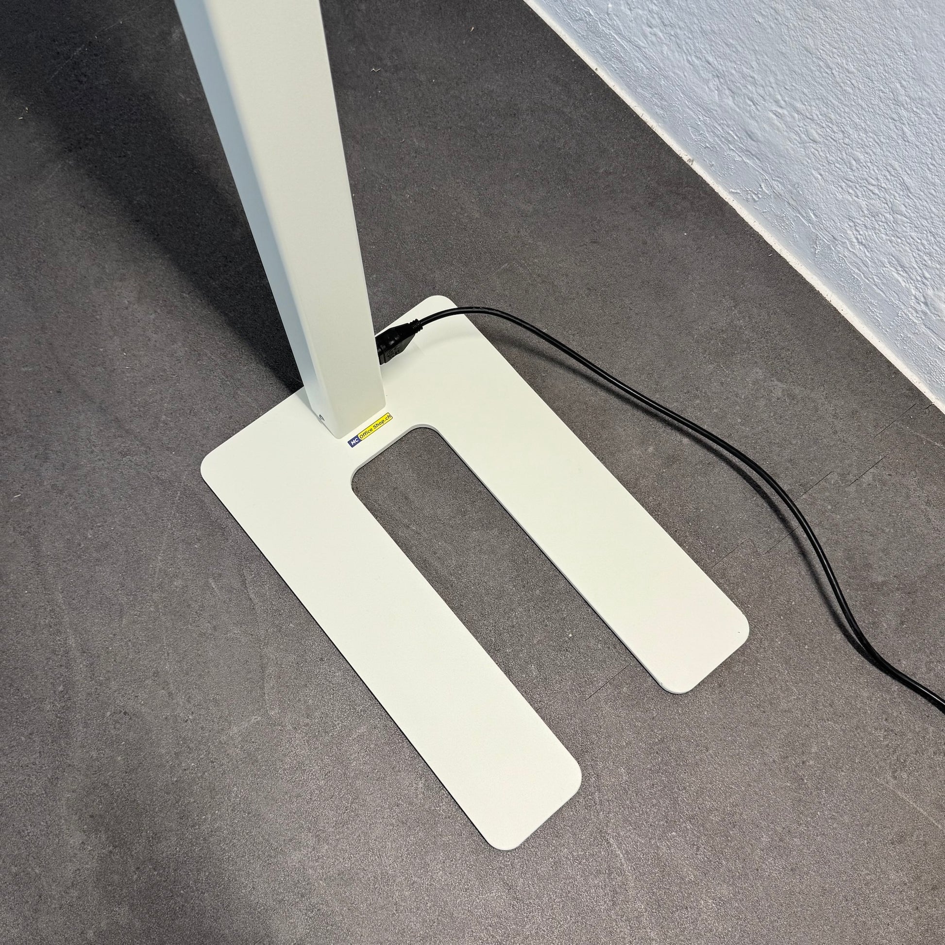 MyLight Slim LED Stehleuchte Detailfoto Standfuss - 6035365