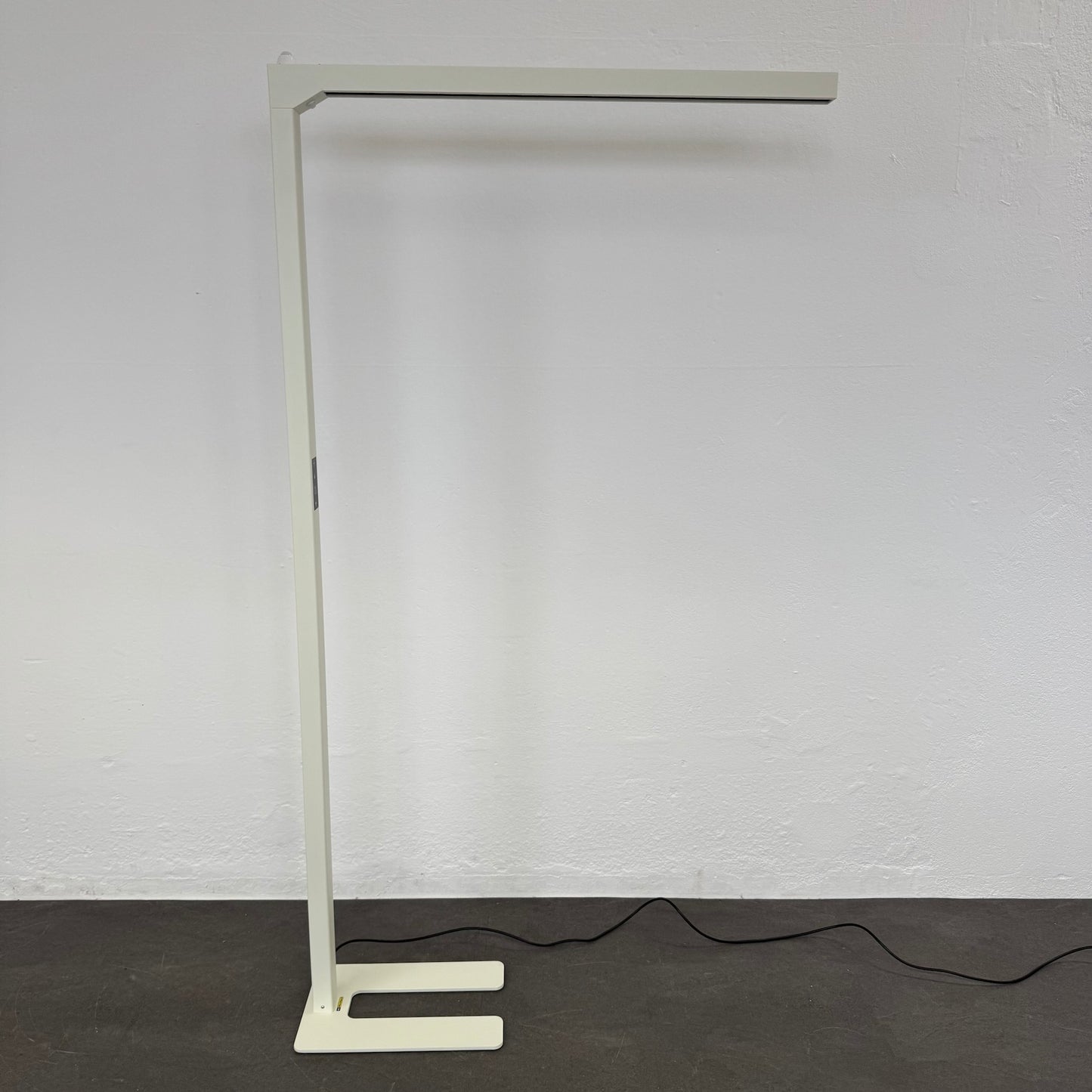 MyLight Slim LED Stehleuchte seitliche Ansicht - 6035365