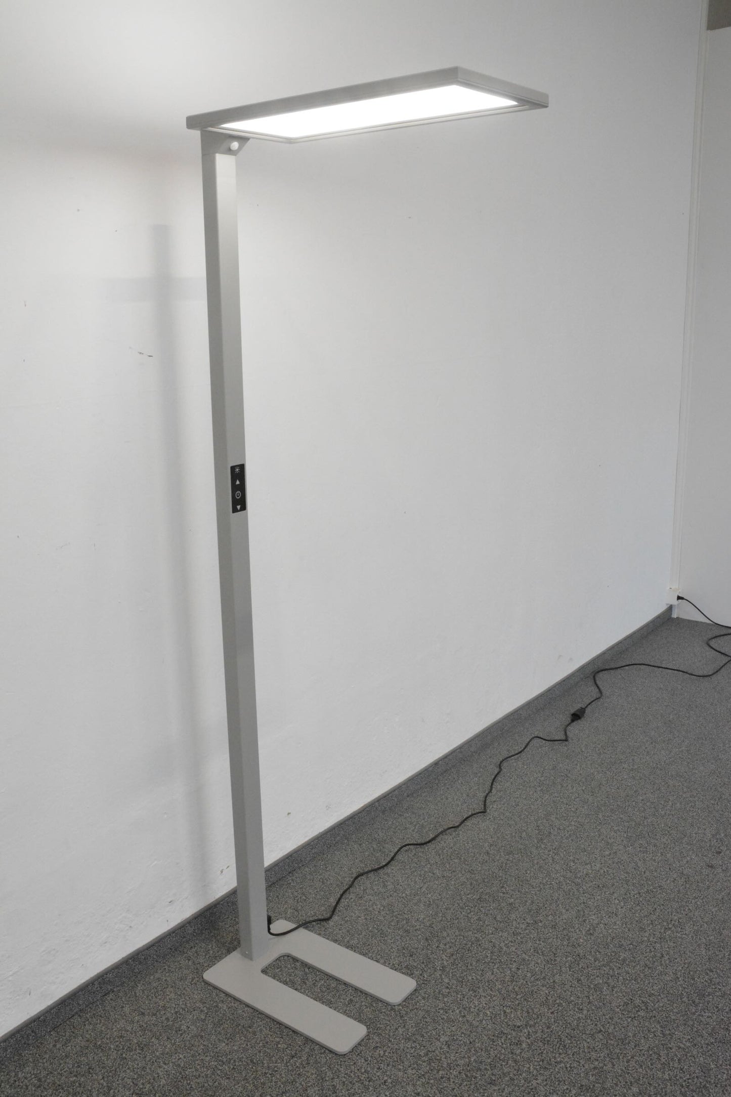 MyLight Classic LED Stehleuchte 3000 / 4000 / 5000 Kelvin