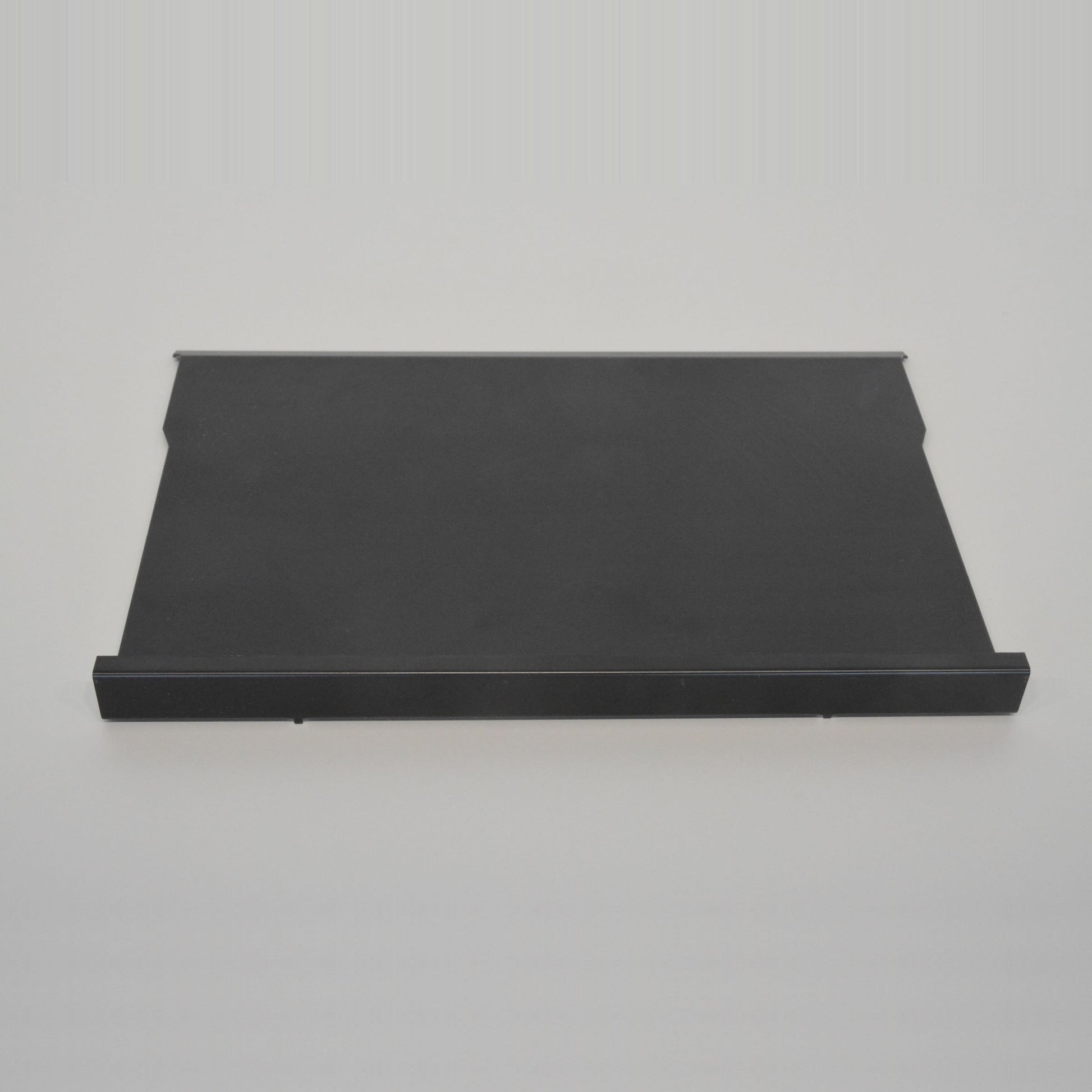 Hettich Basic Schrägfächer aus schwarzem Metall