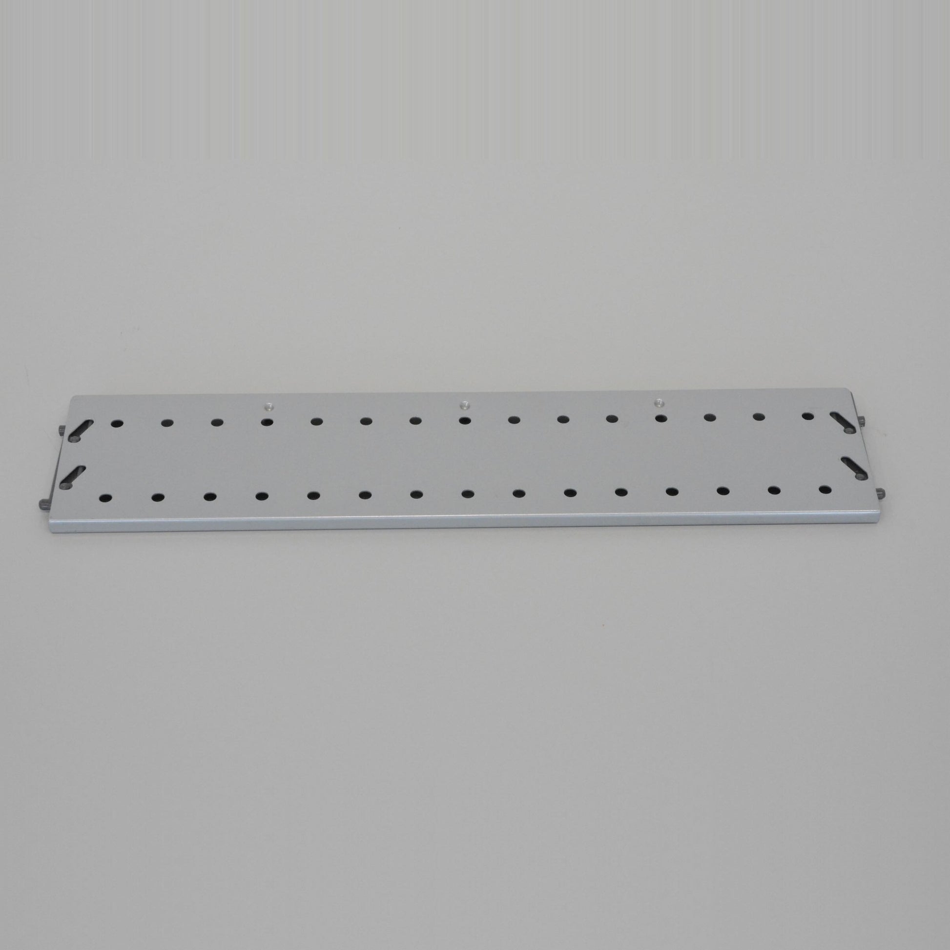 Hettich Modul Trenner für Korpus aus Metall Silbergrau