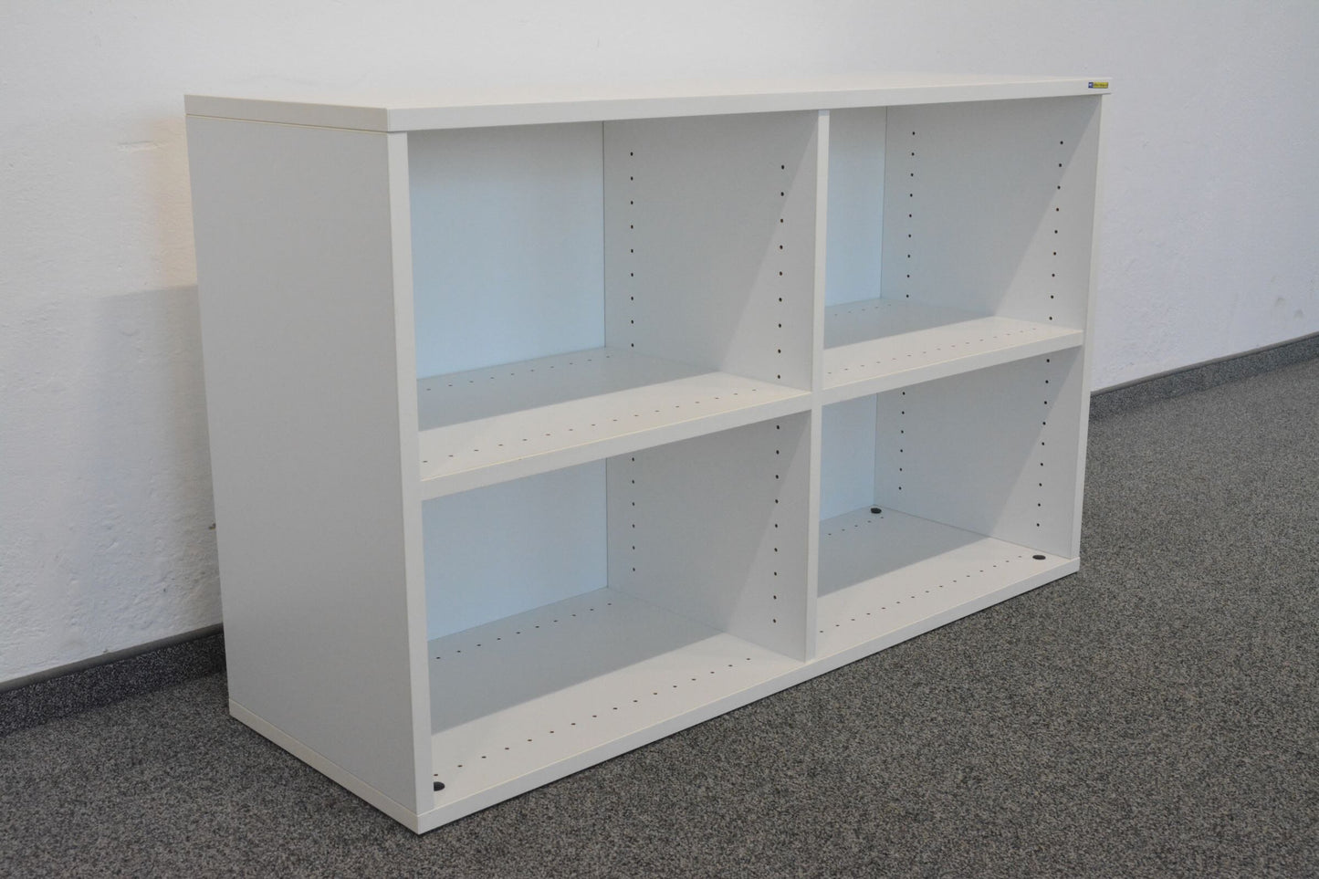 Stilo Basic Ordner-Regal aus Spanplatte weiss