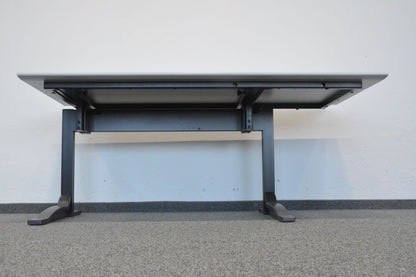 Elan Euroffice Schreibtisch 1600 x 800mm - Lichtgrau