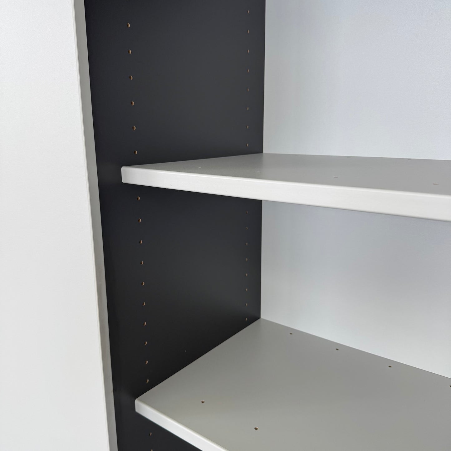 Elan Euroffice Flügeltür-Aktenschrank Detailfoto