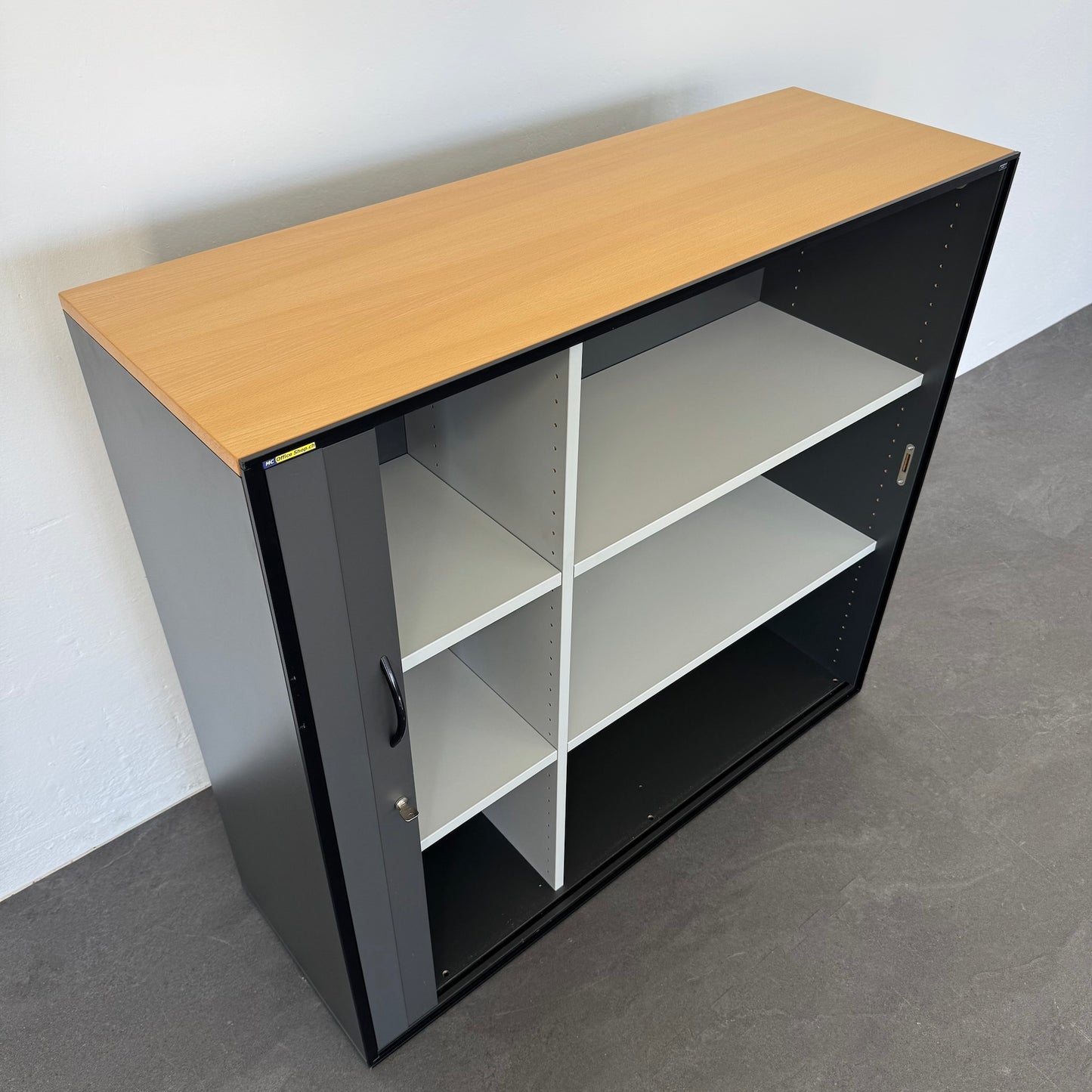 Elan New City Lateralschrank mit Mitteltrennwand