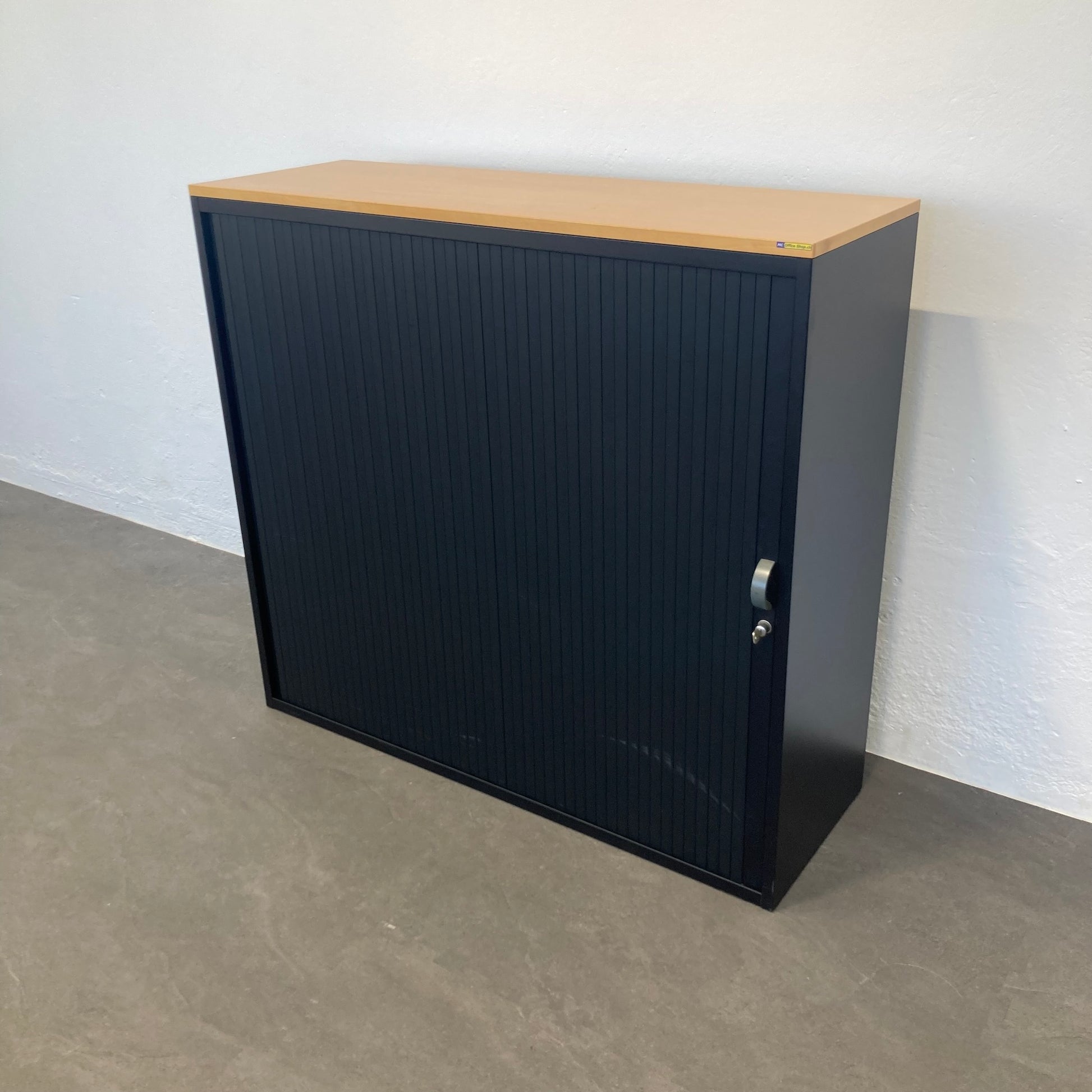 Lista Office Storage Lateralschrank mit Schlüssel - 6035905