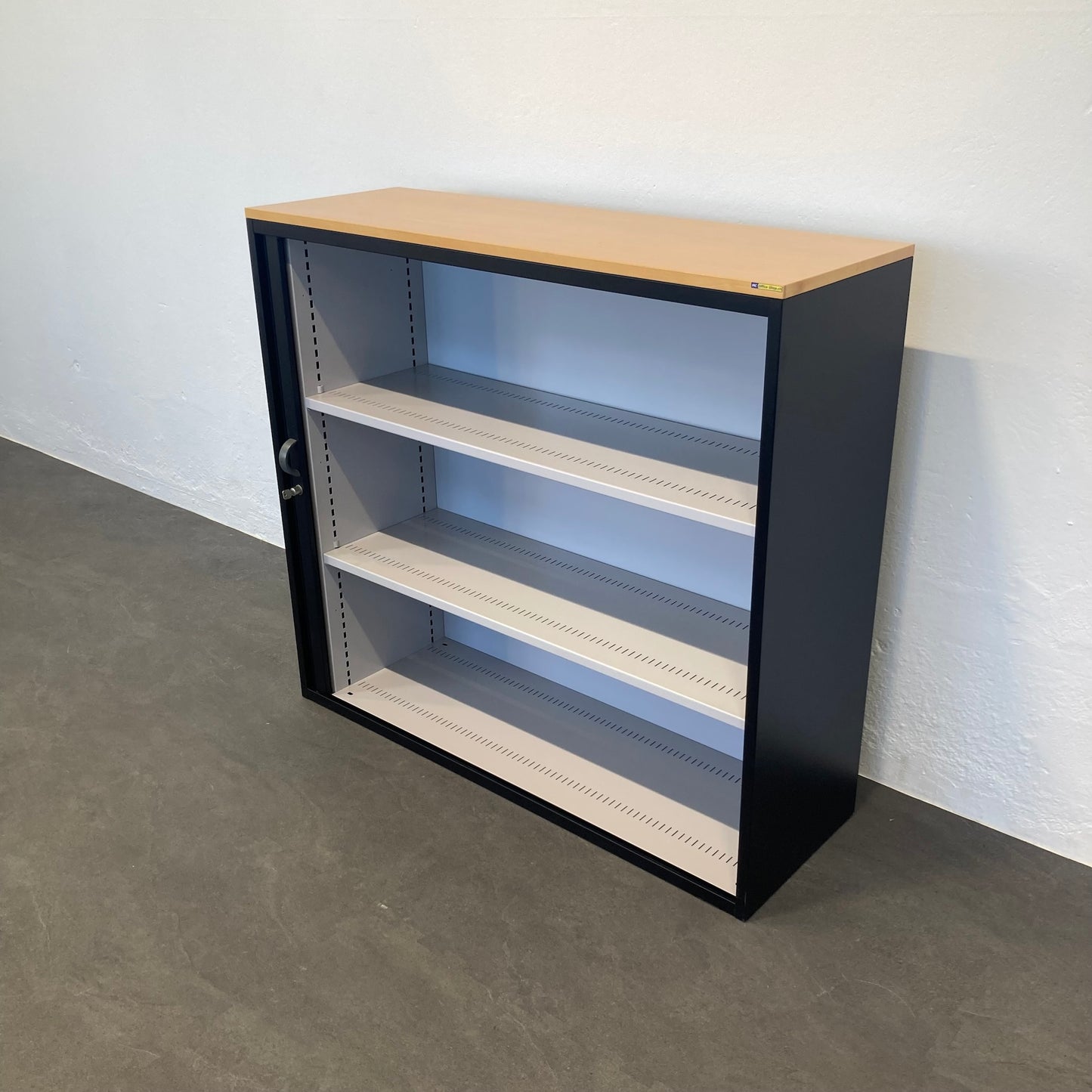 Lista Office Storage Lateralschrank Ansichoffen von rechts - 6035905