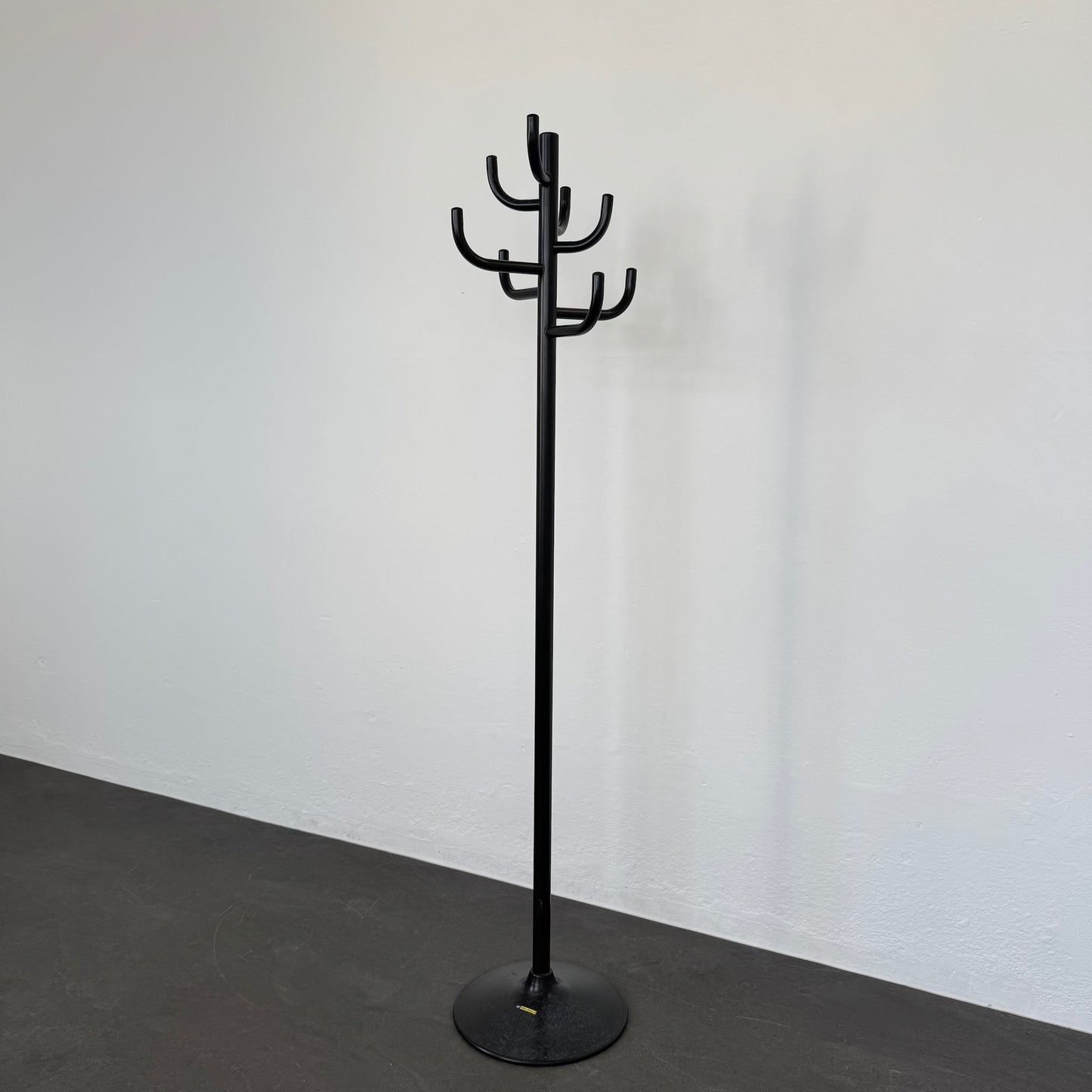 Top Design Classic Garderobenständer mit stabilem Standfuss