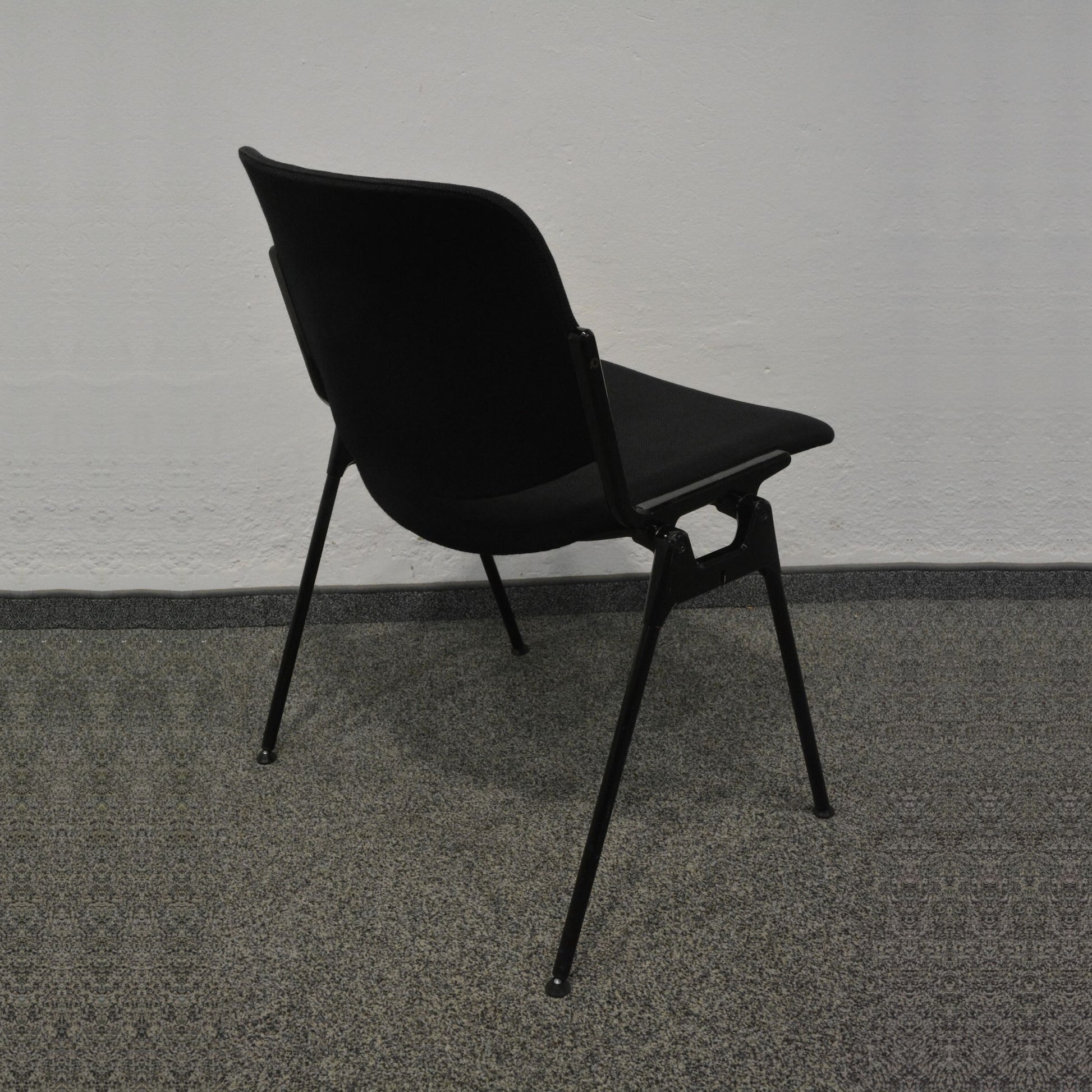 Castelli Piretti Sitzungsstuhl mit Rückenlehne