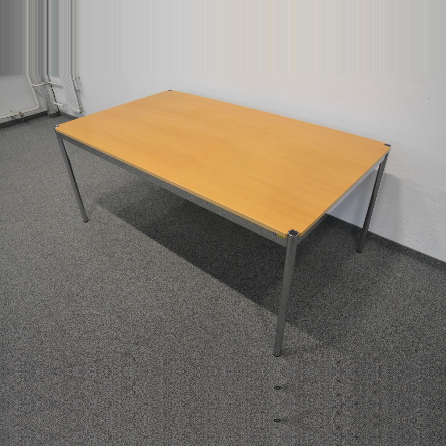USM-Haller Schreibtisch